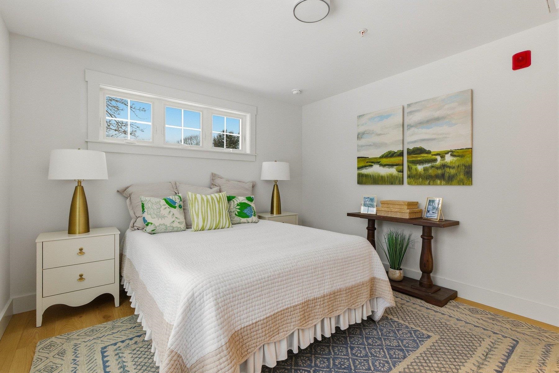 665 Wallis Rd, Rye, NH 03870