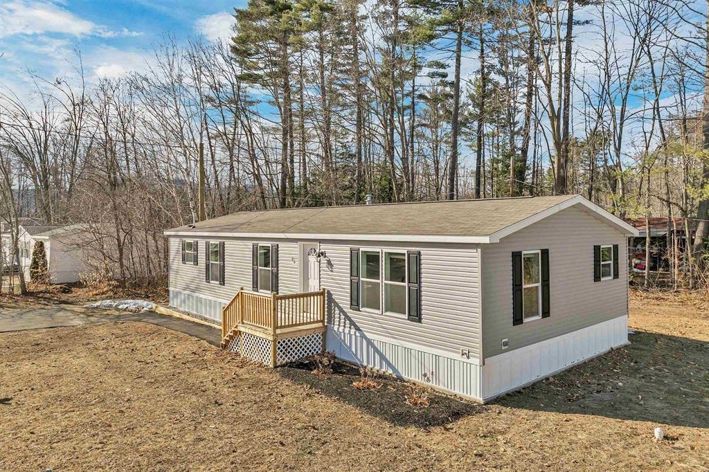 27 Popple Way, Newport, NH 03773