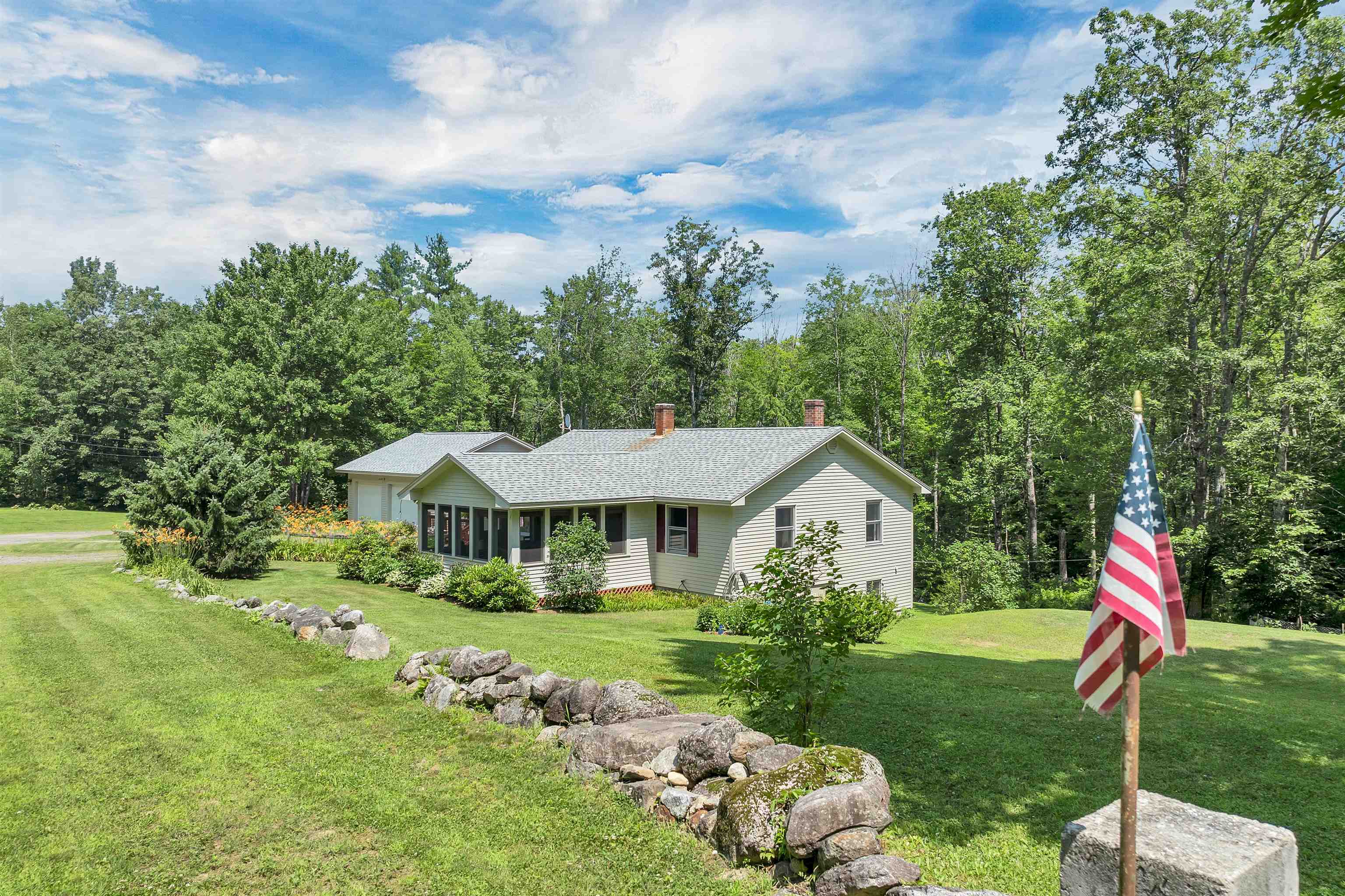 358 Roller Coaster Rd, Laconia, NH 03246
