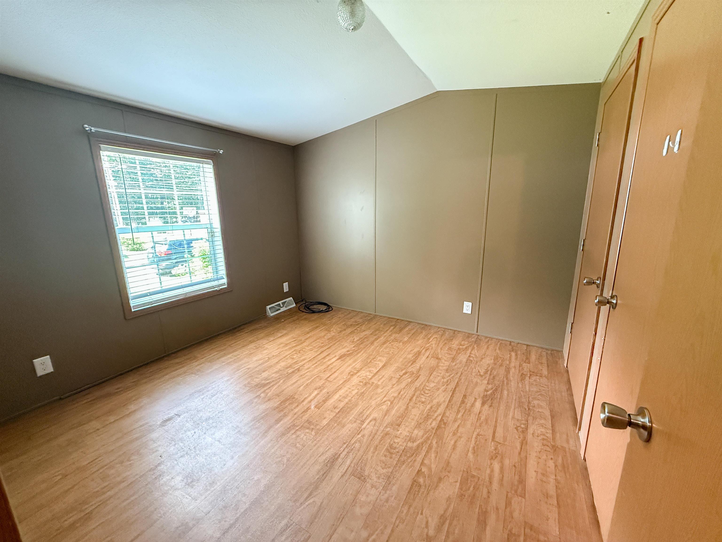 Newly painted bedroom 23699012
