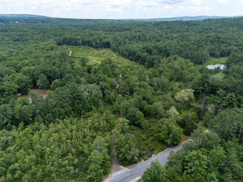 90 Old Bay Rd, New Durham, NH 03855