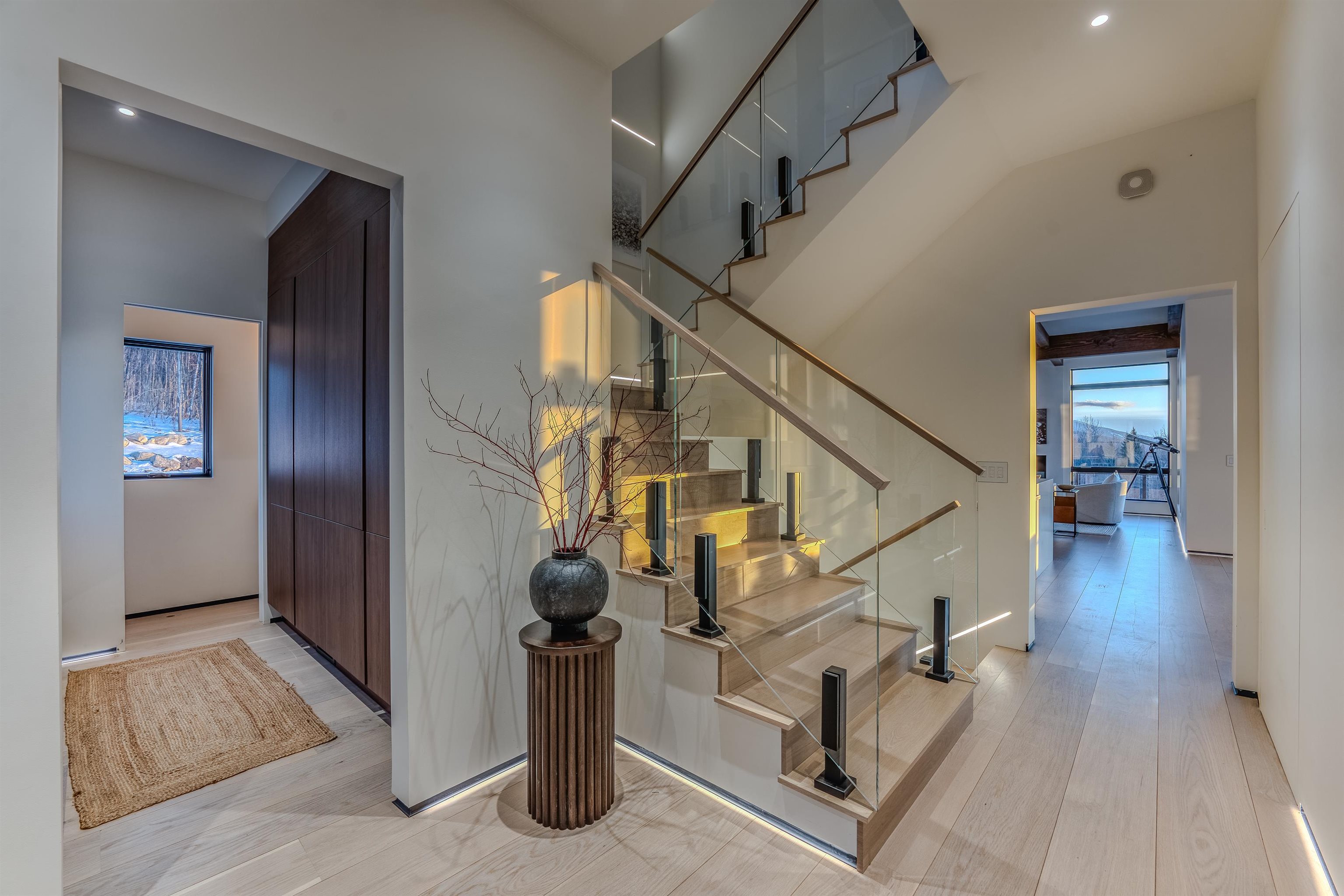 289 Ledgewood Dr, Bethlehem, NH 03574