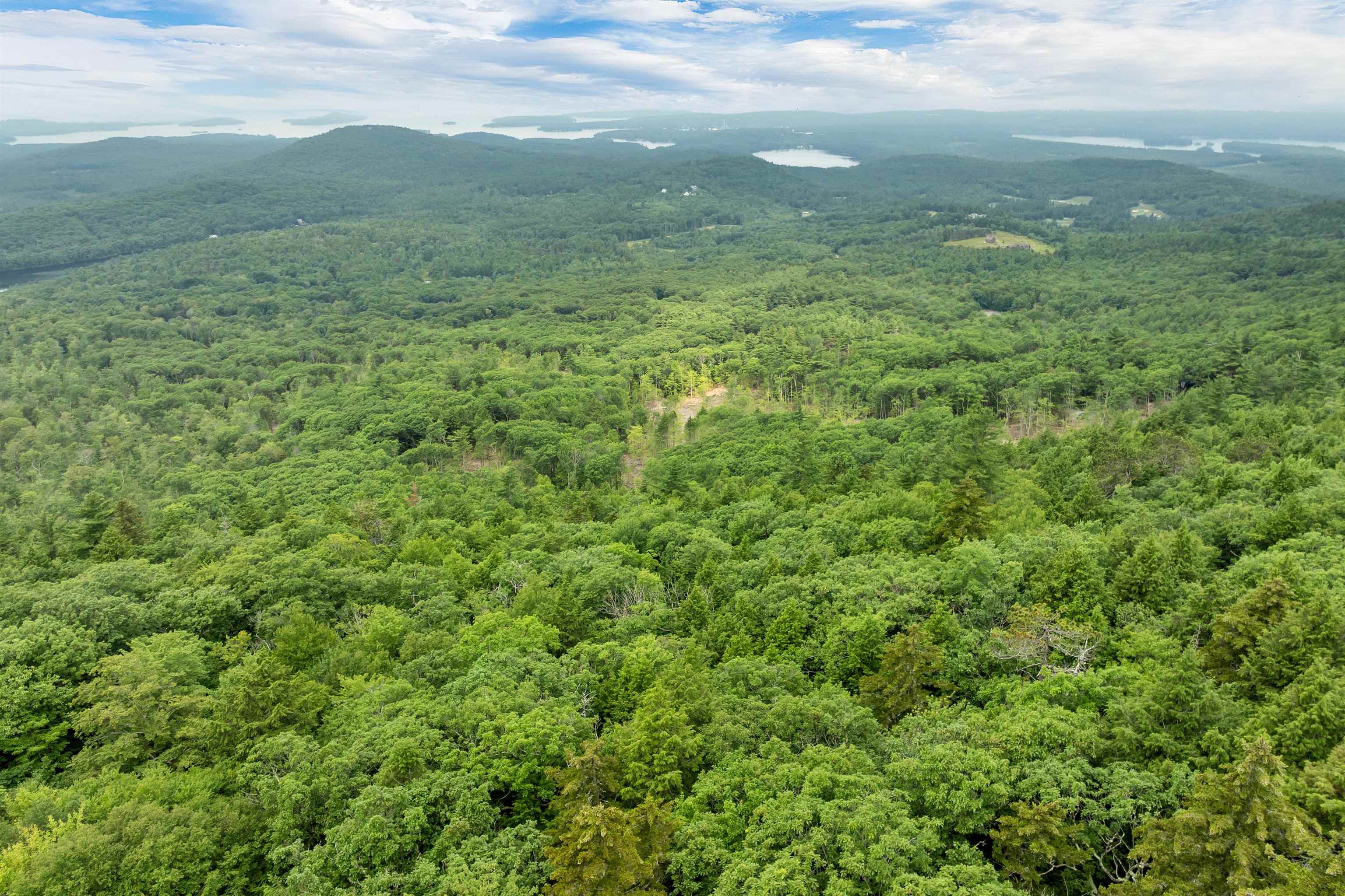 0 Interlaken Dr, New Durham, NH 03855