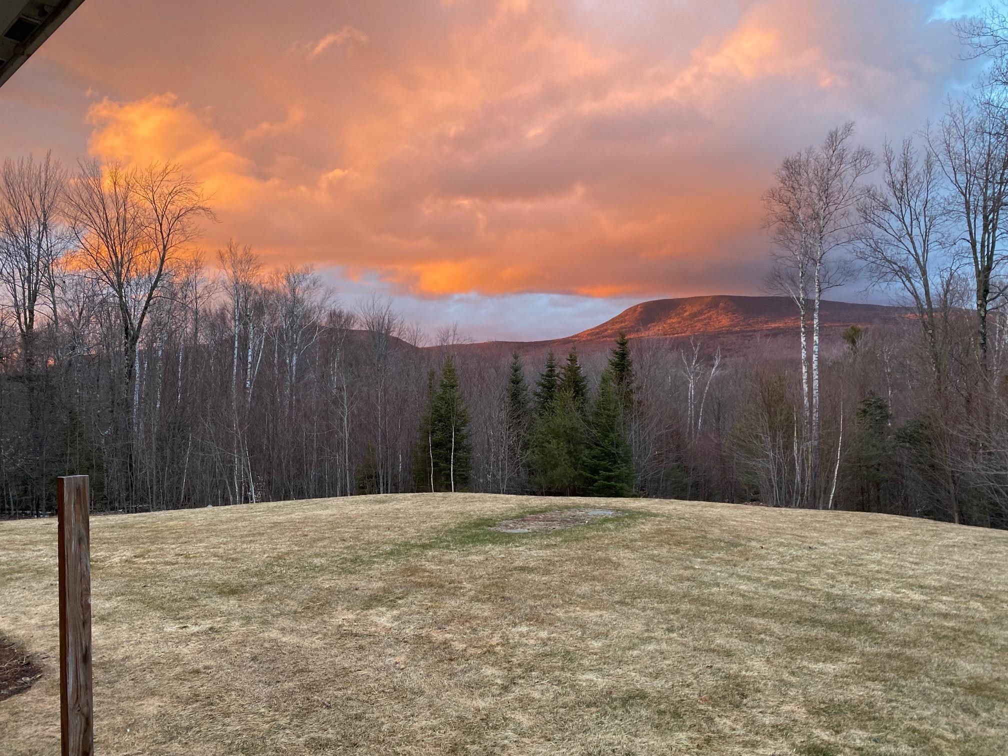 50 Old Dorchester Rd, Lyme, NH 03768