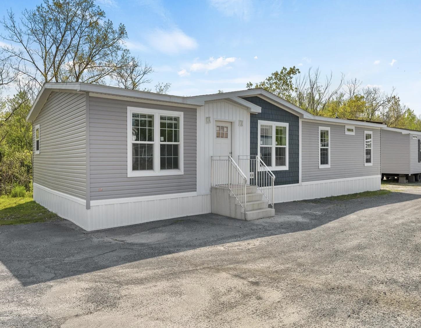 16 Okane Cir, Bethlehem, NH 03574