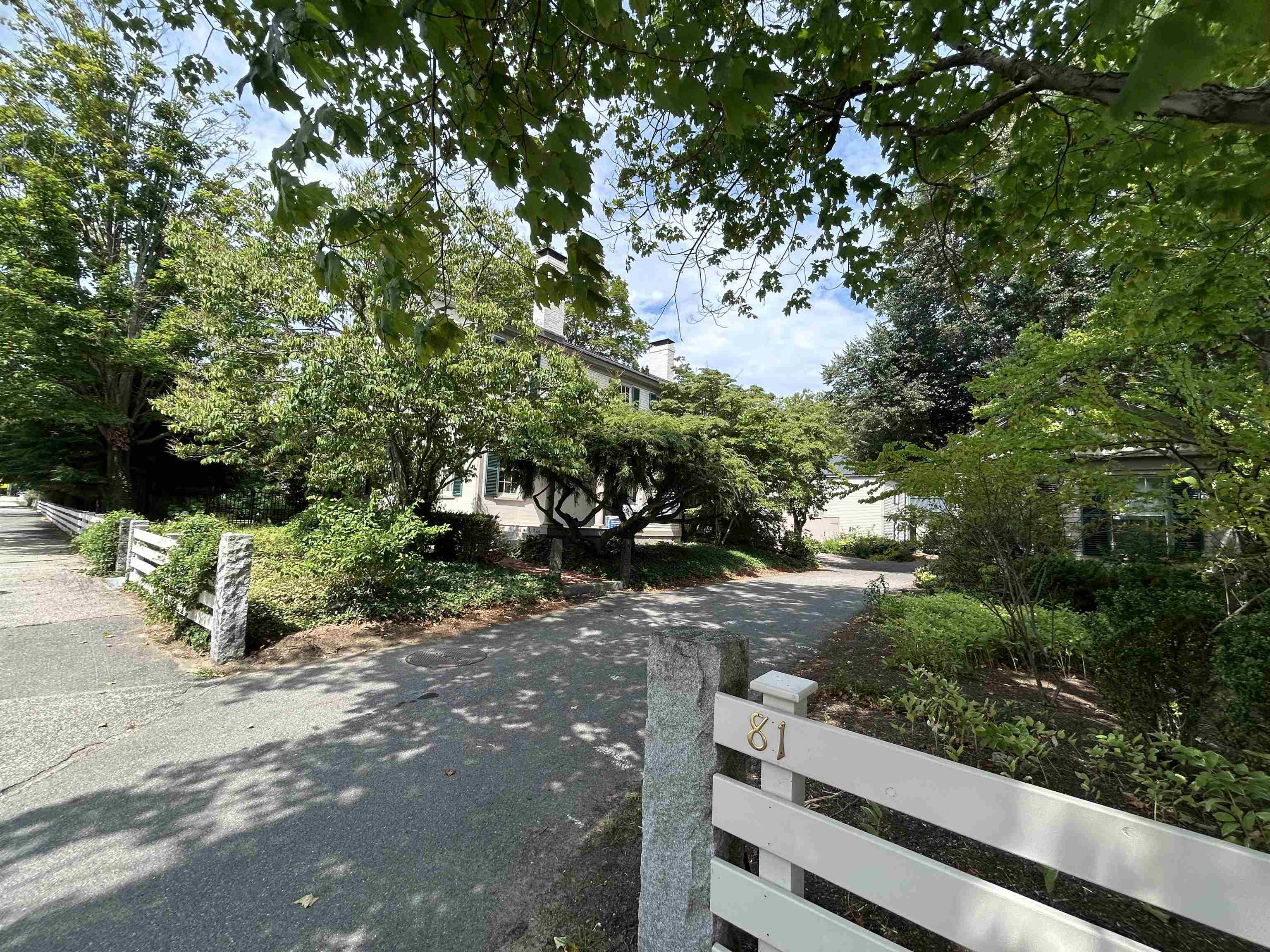 81 Front St, Exeter, NH 03833