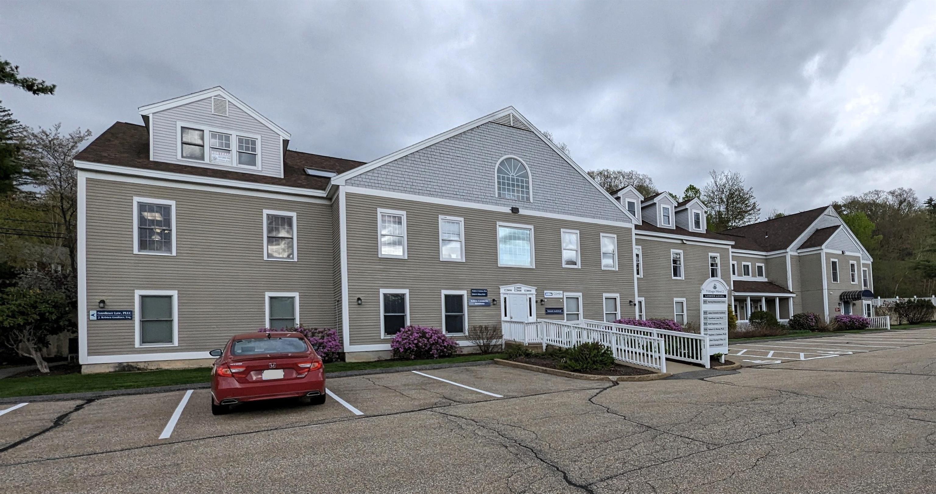 36 Country Club Drive — photo 3