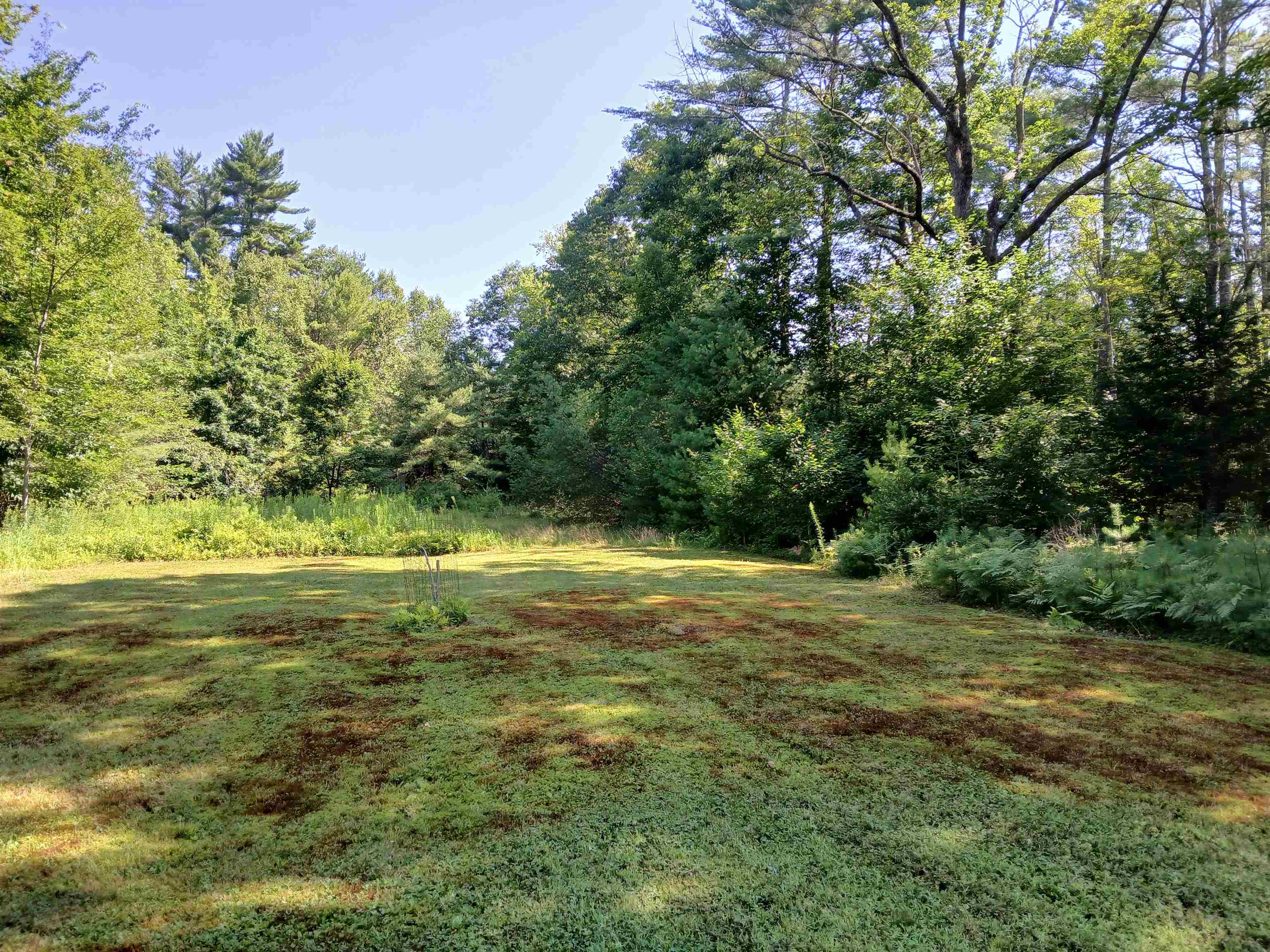 106 Middle Road — photo 2