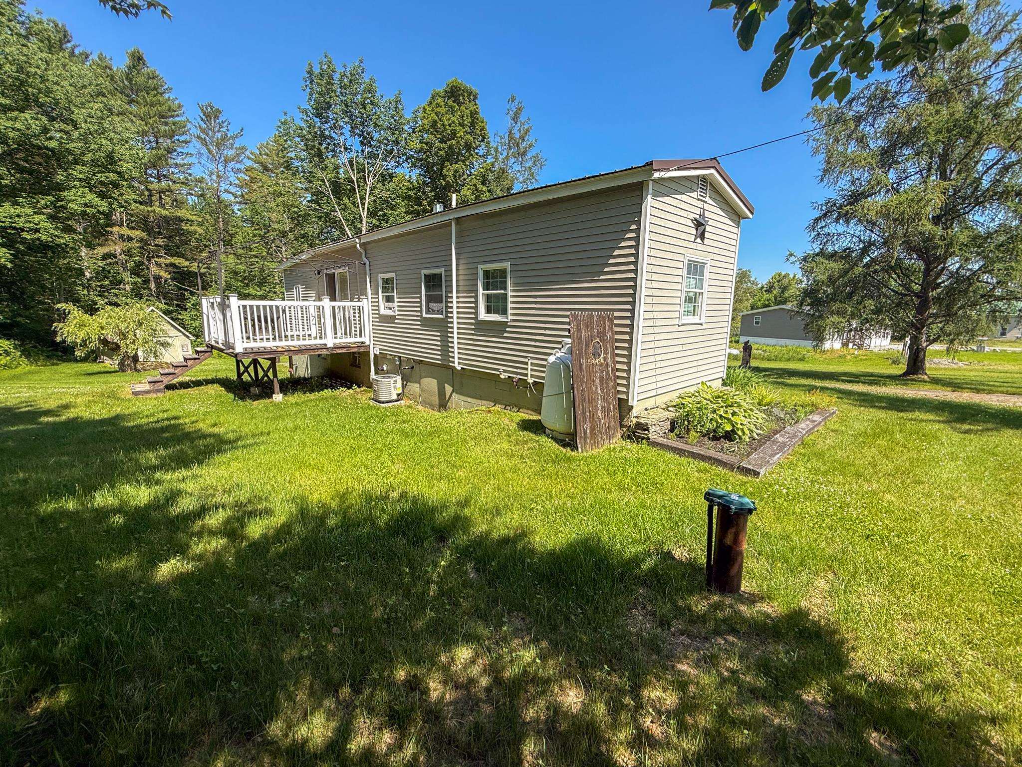 400 Lily Pond Rd, Haverhill, NH 03780