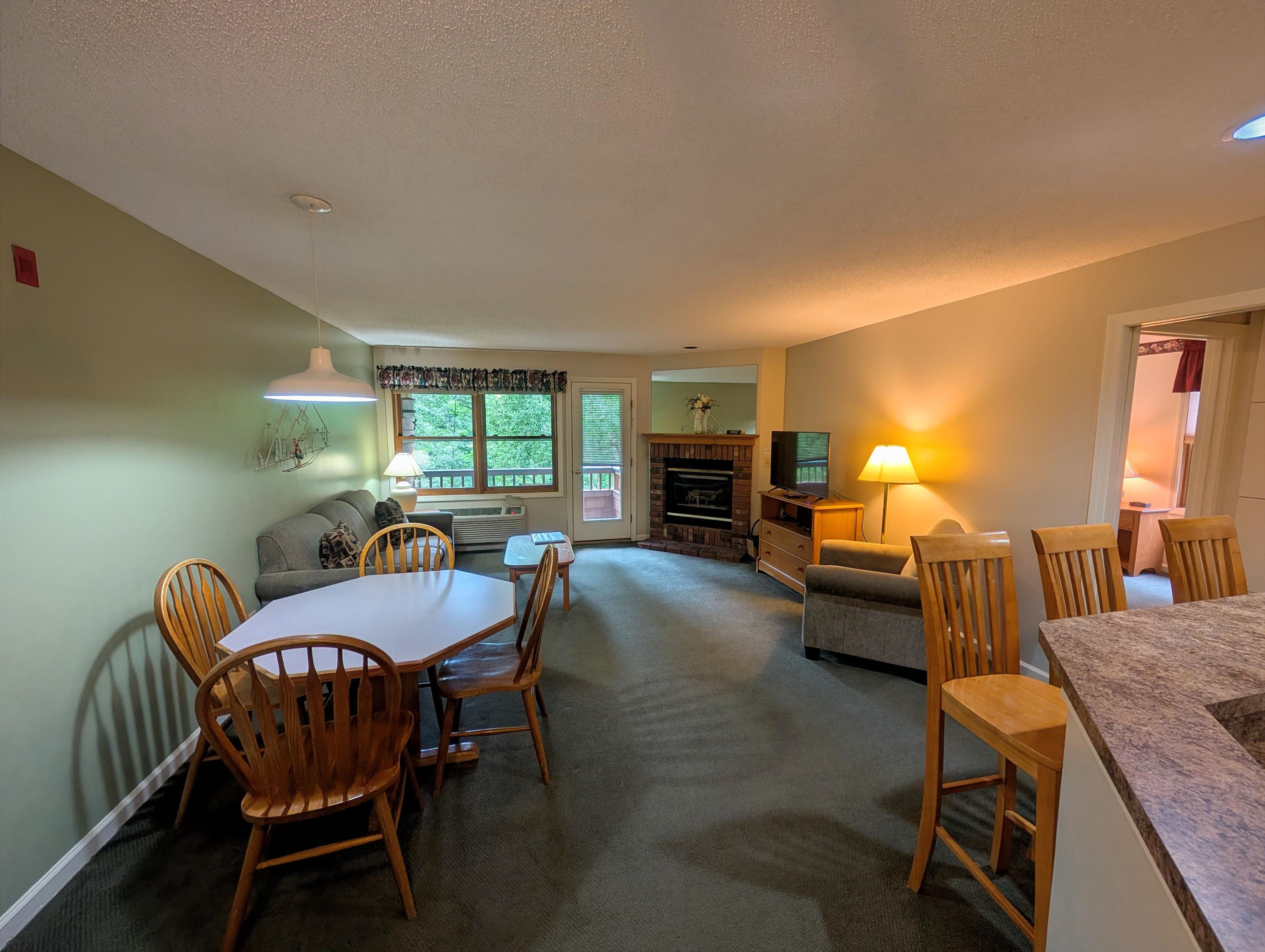 156 Deer Park Dr #135A, Woodstock, NH 03262