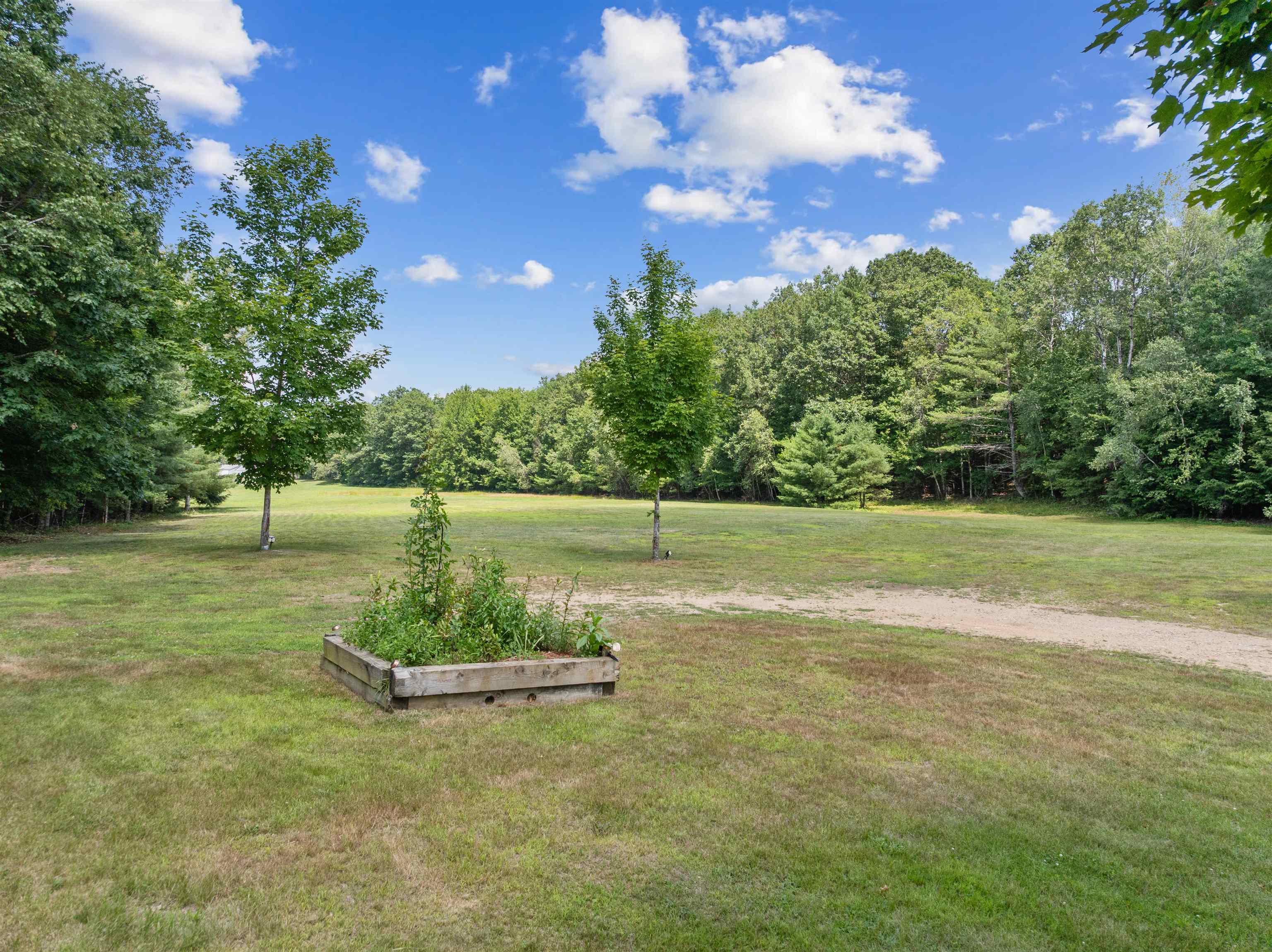 8 Jodi Dr, Belmont, NH 03220