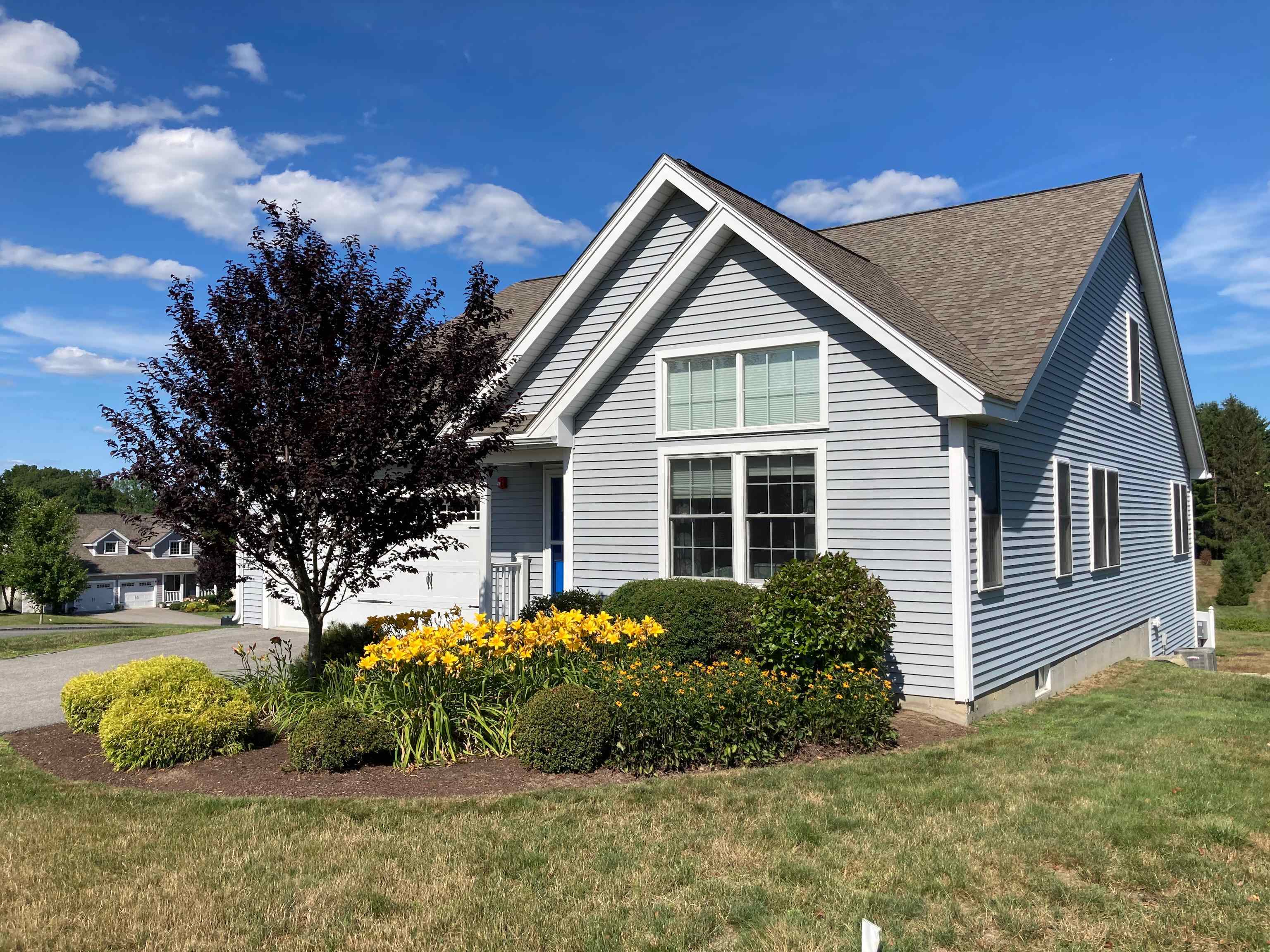 MLS 5054684: 11 Three Ponds Drive, Brentwood NH