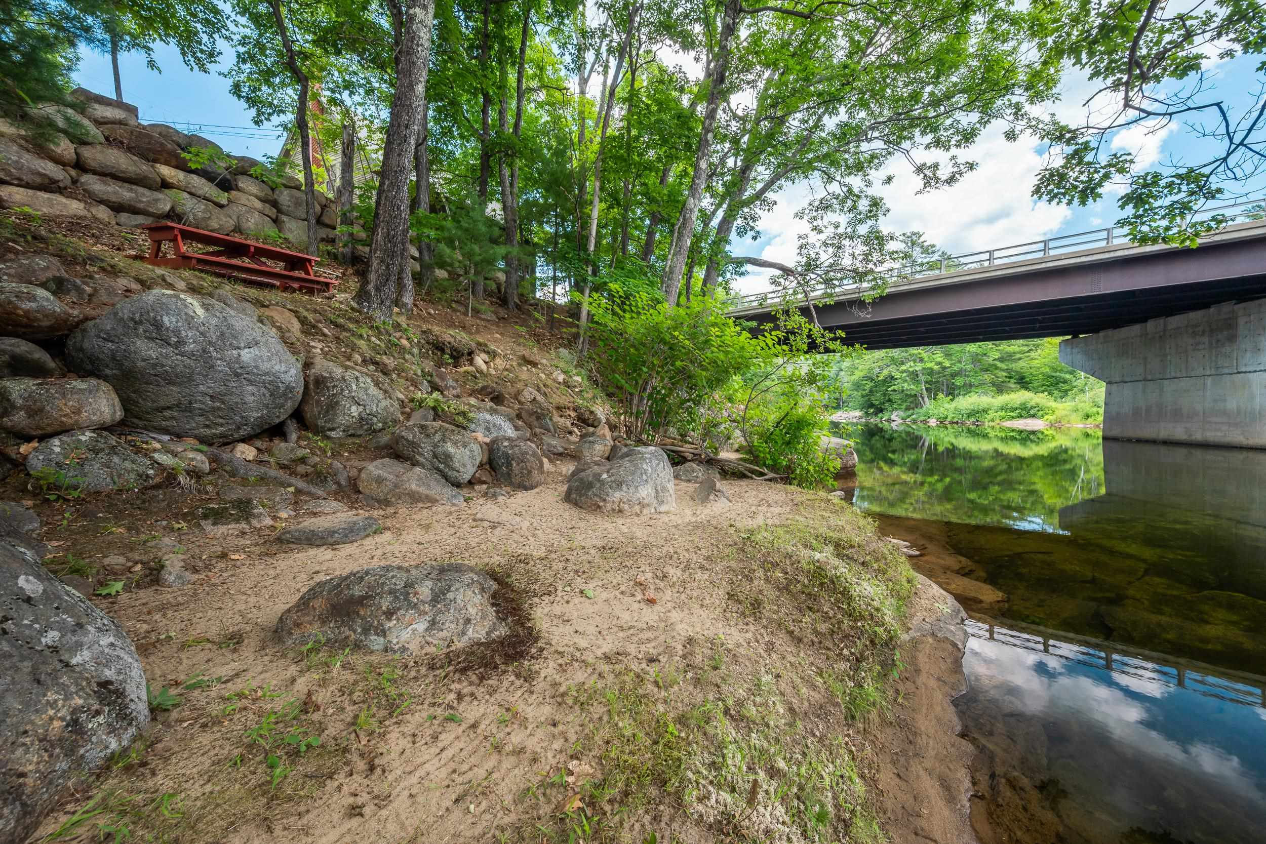 7 Goodrich Falls Rd, Bartlett, NH 03838
