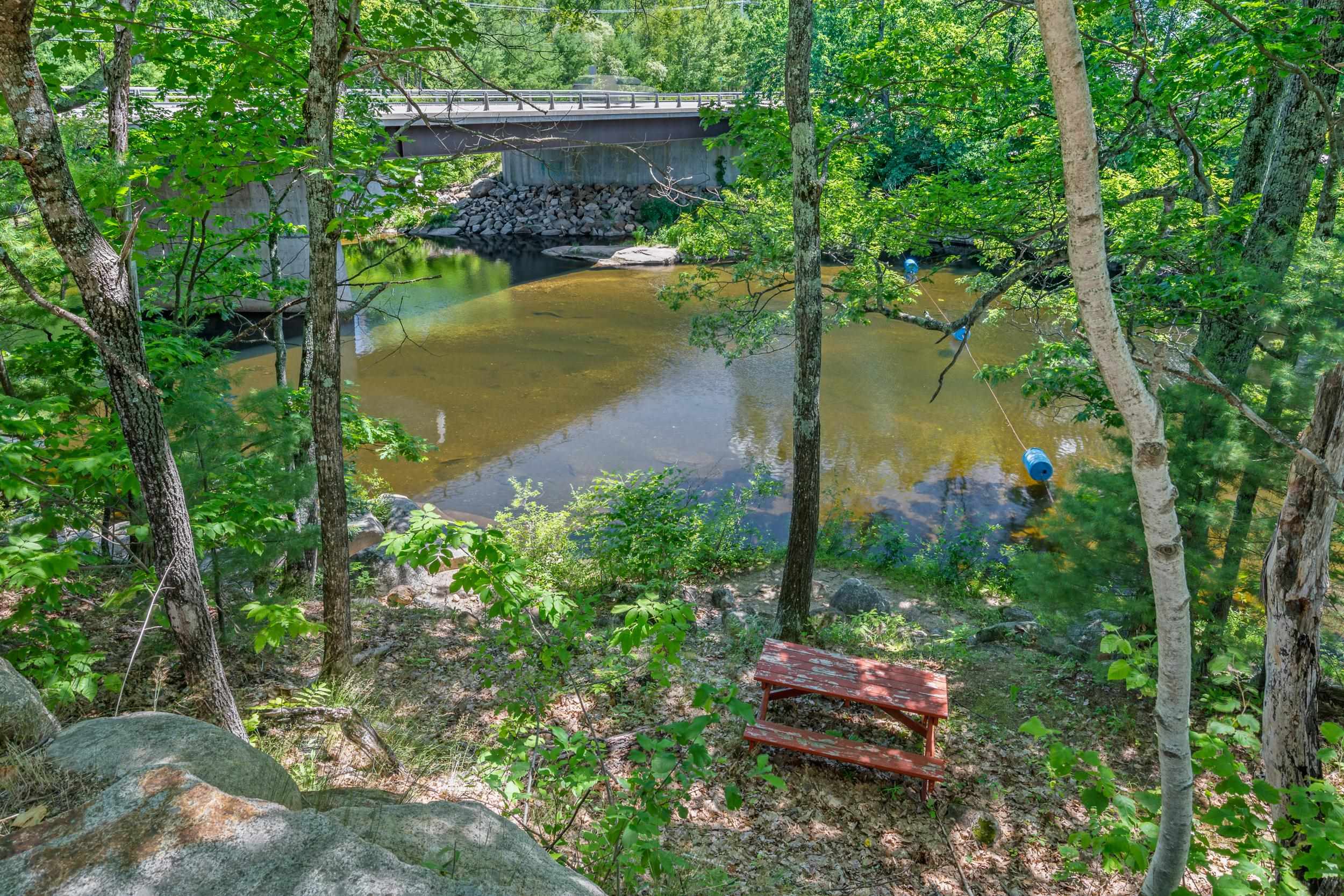 7 Goodrich Falls Rd, Bartlett, NH 03838