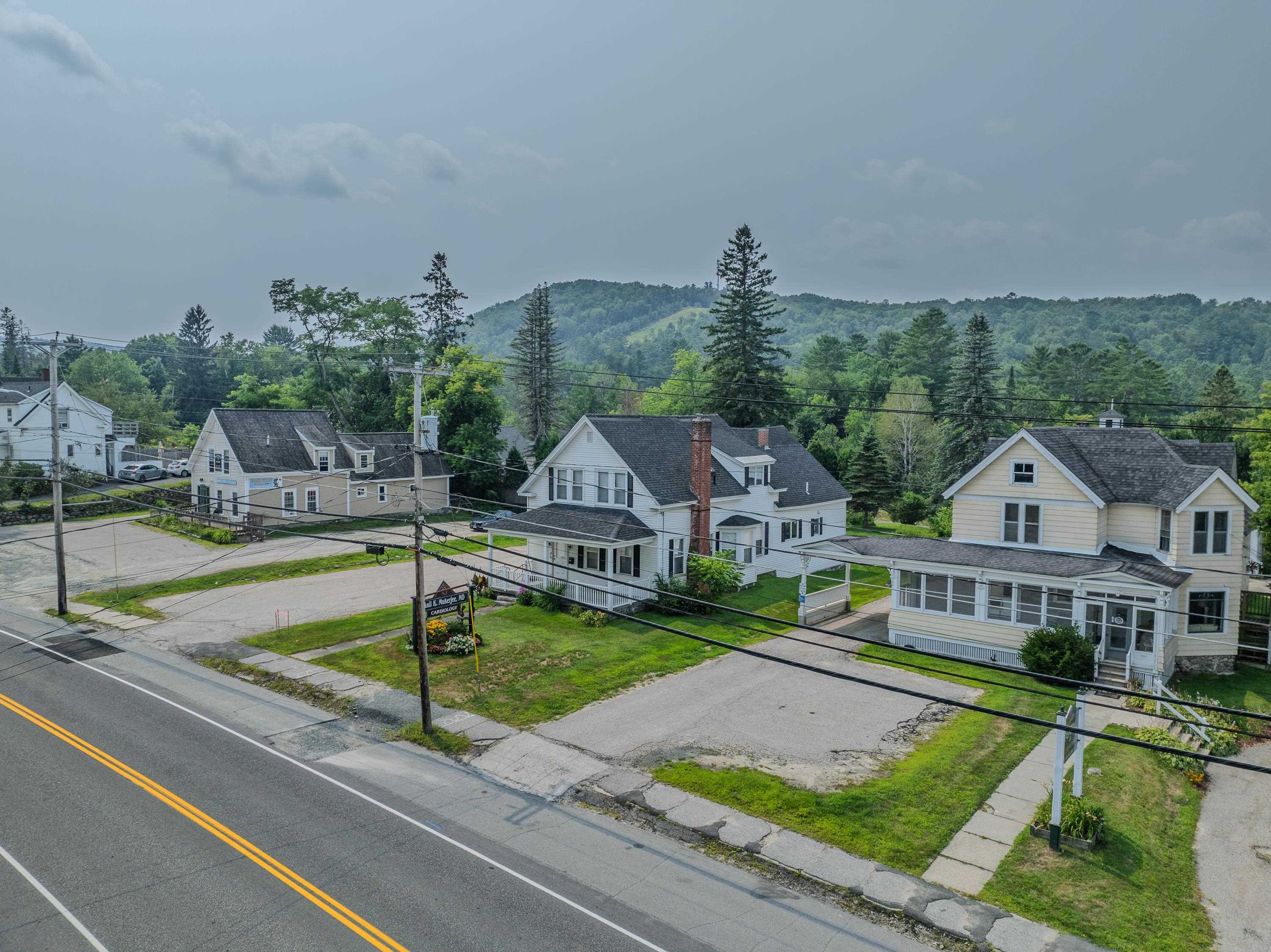 134 Cottage St, Littleton, NH 03561