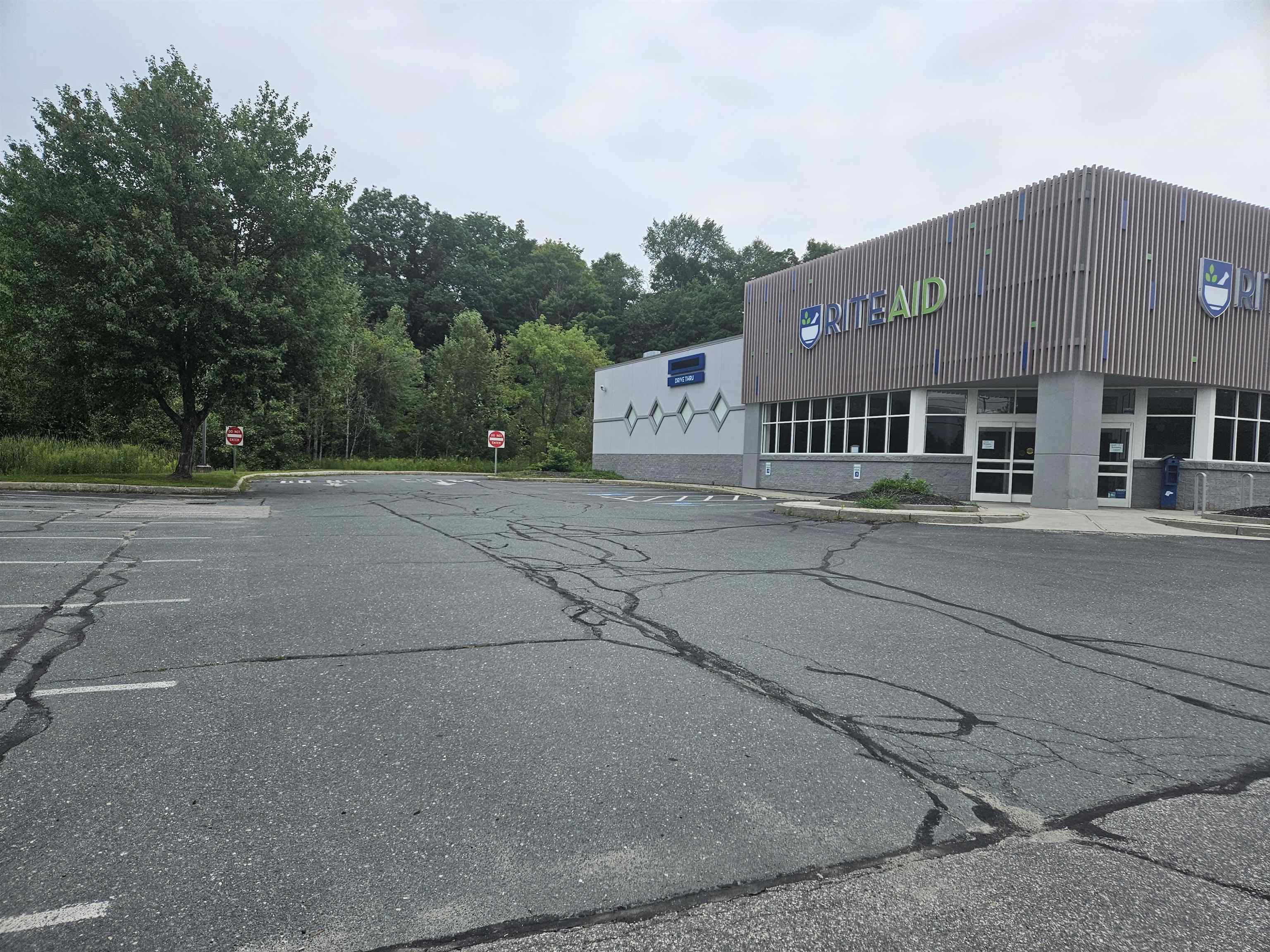 136 Meadow St, Littleton, NH 03561