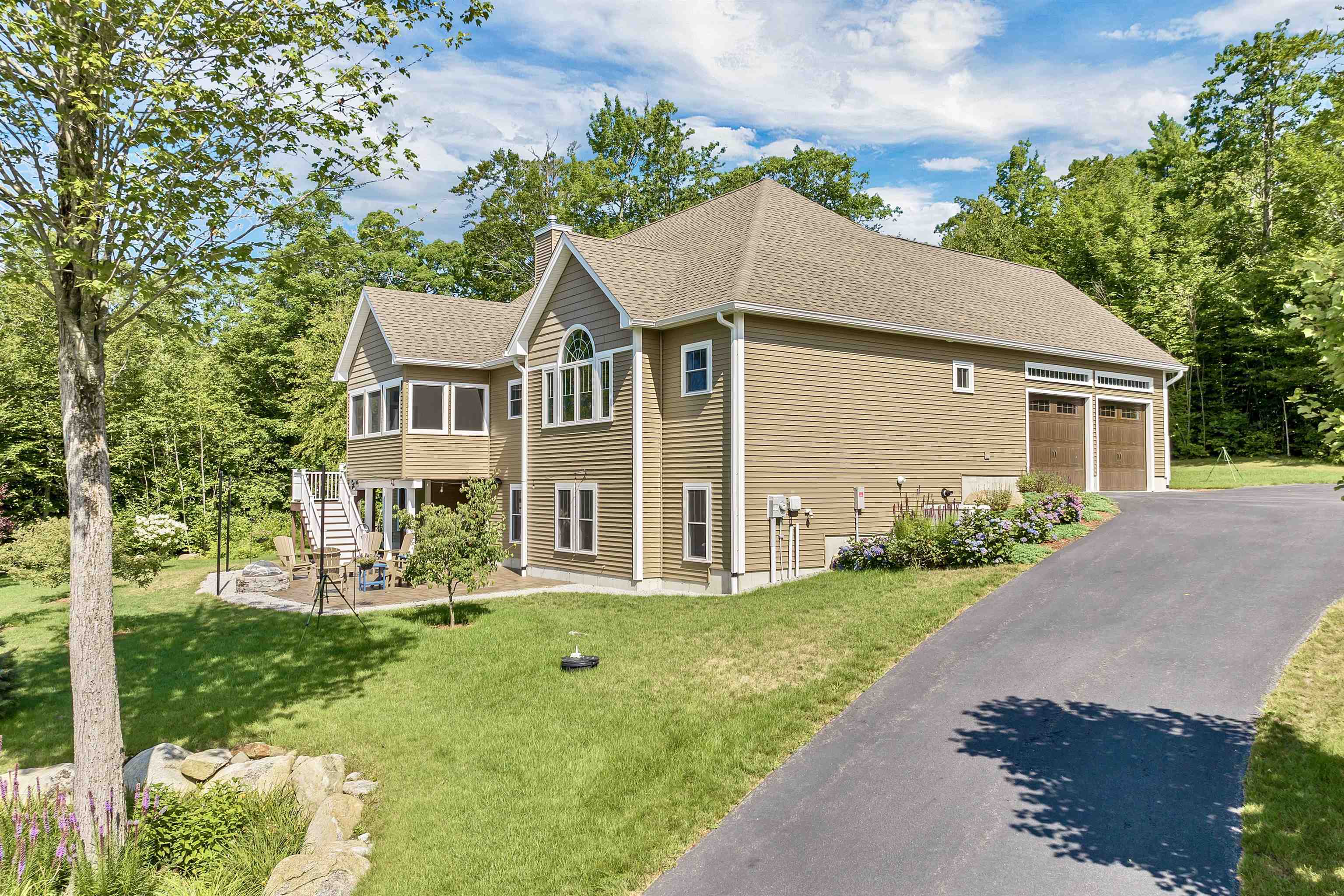 185 Ambrose Way — photo 3