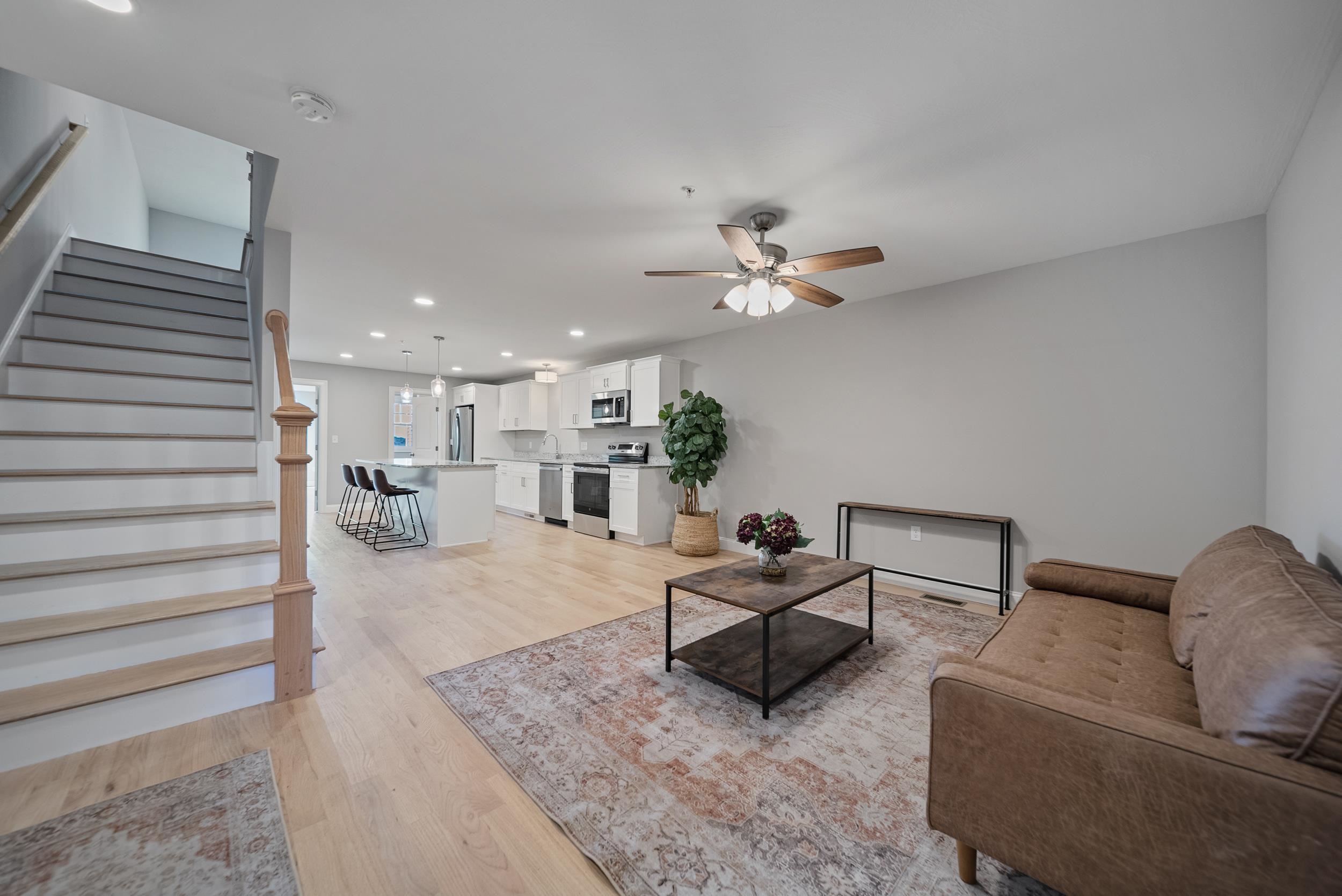 4 Cypress Ln #10, Windham, NH 03087
