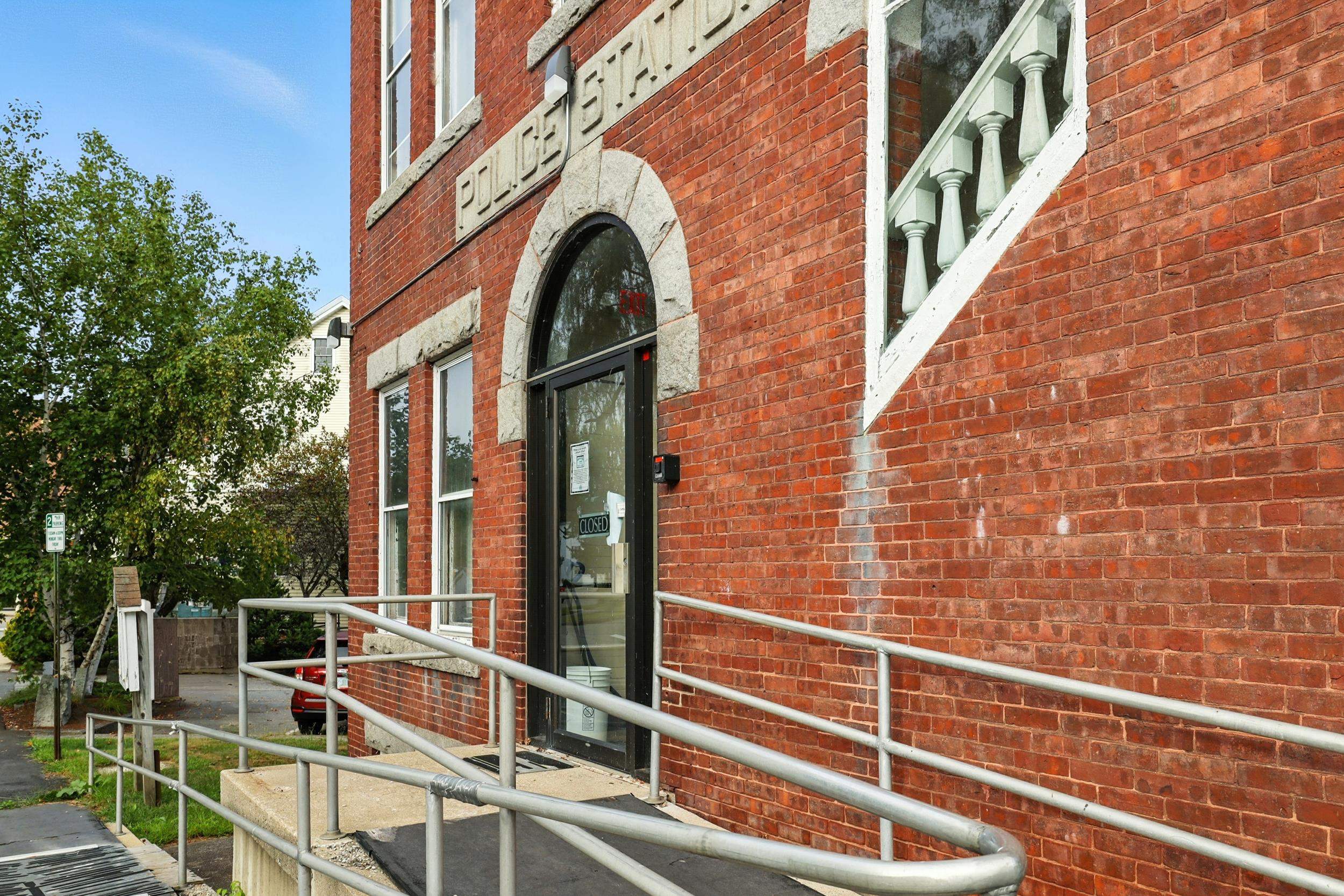 3 Merrimack St, Concord, NH 03303