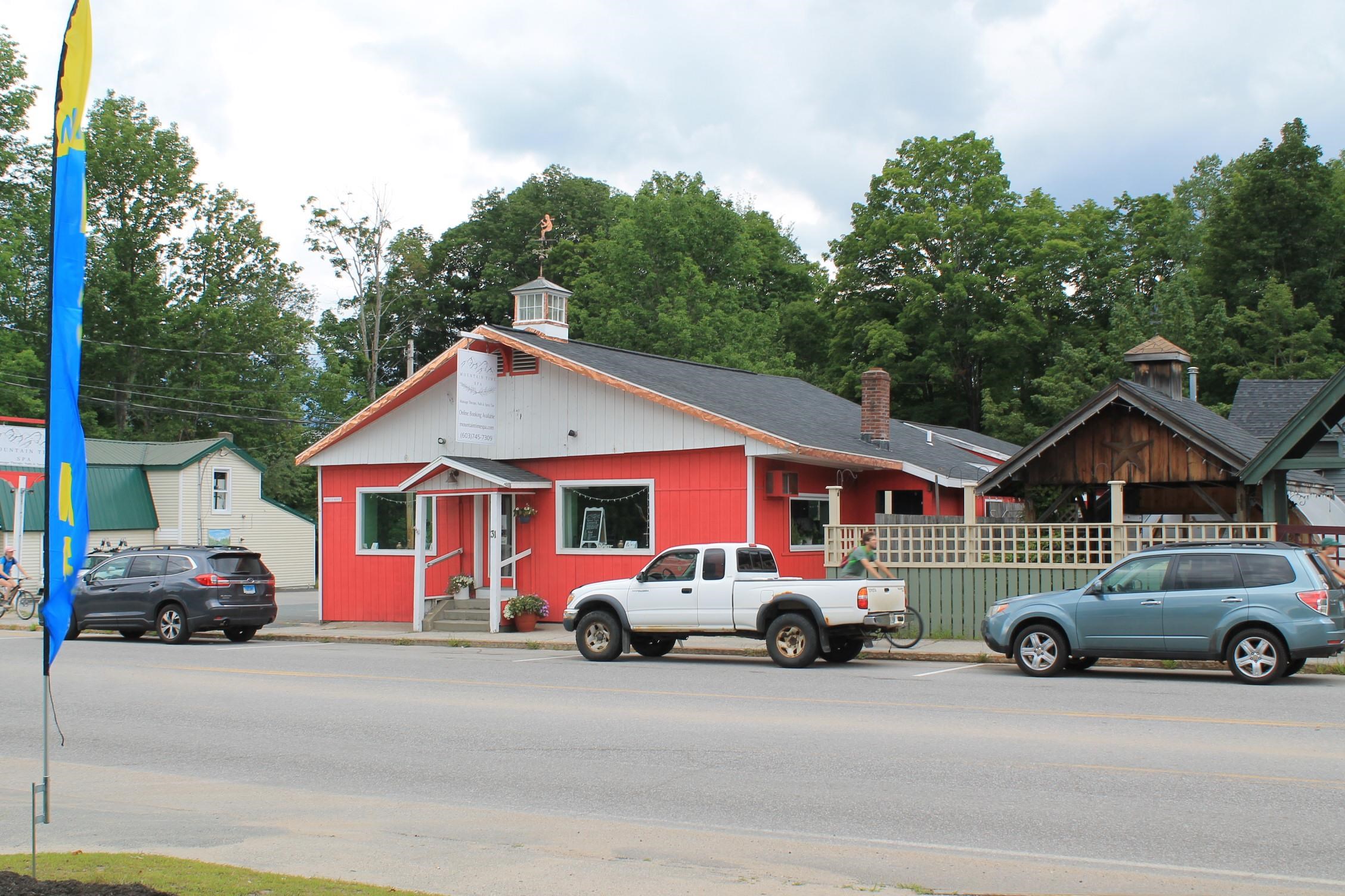 31 Main St, Lincoln, NH 03251