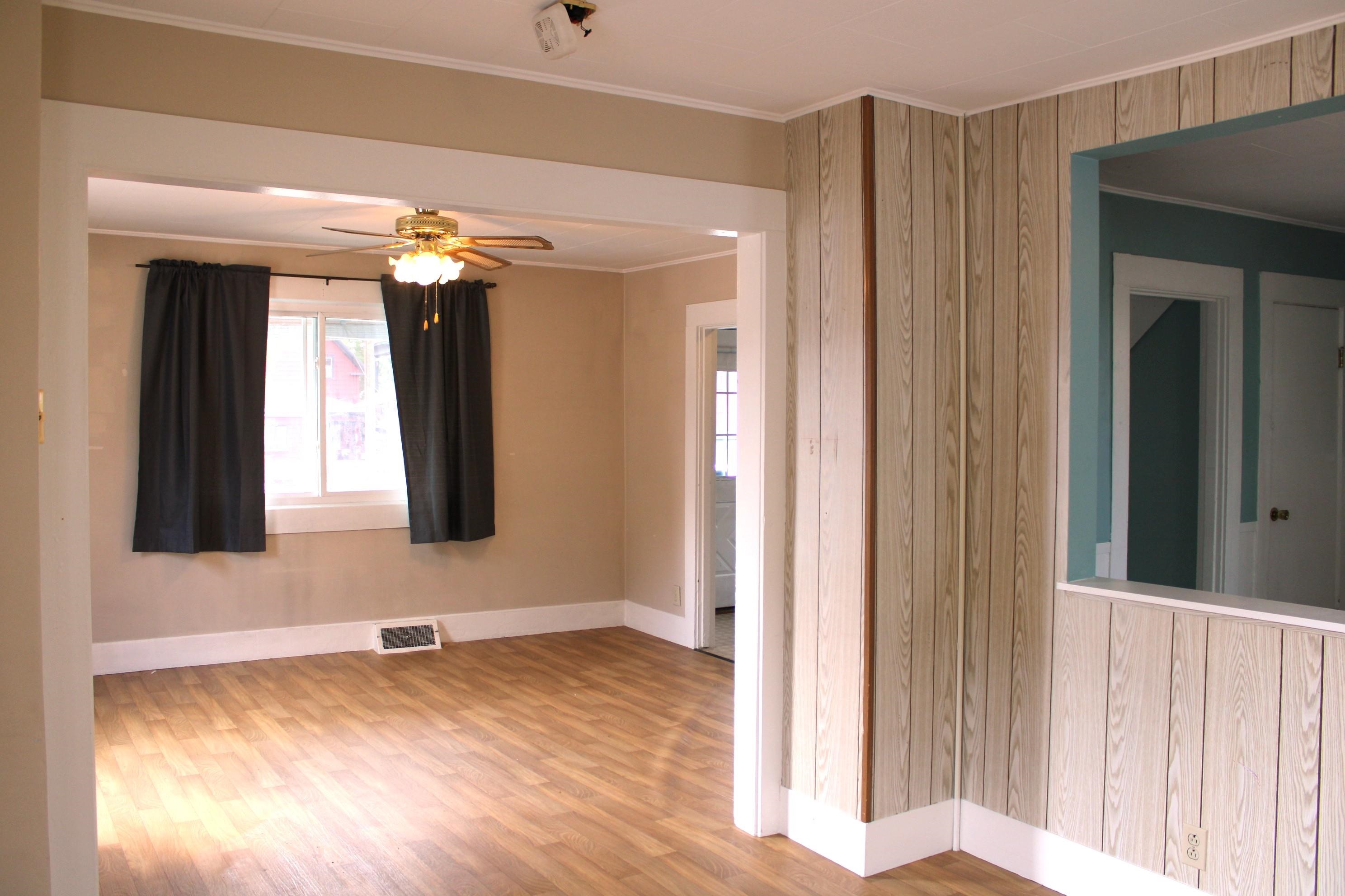 606 Rockingham St, Berlin, NH 03570