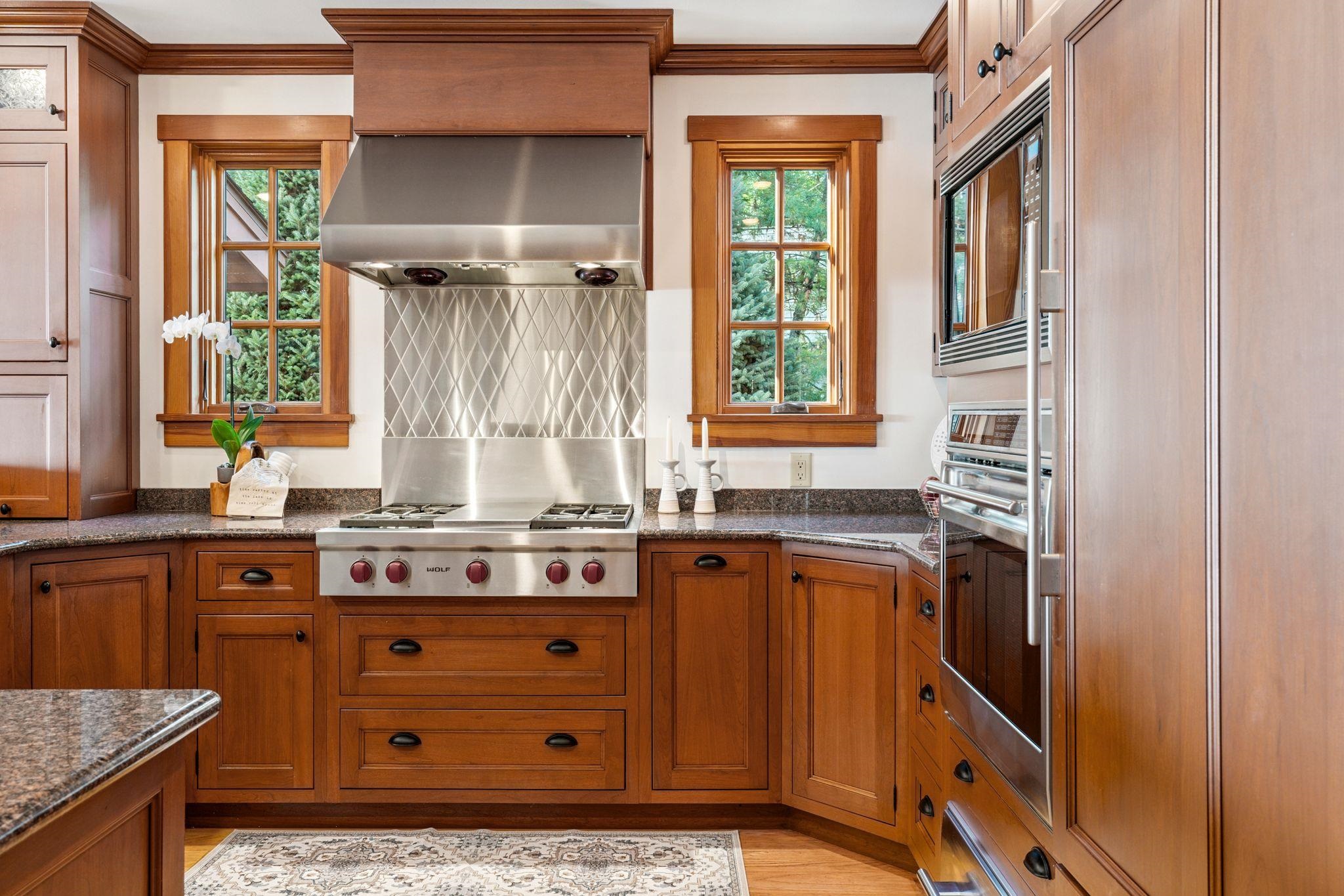 130 West Point Rd, Moultonborough, NH 03254