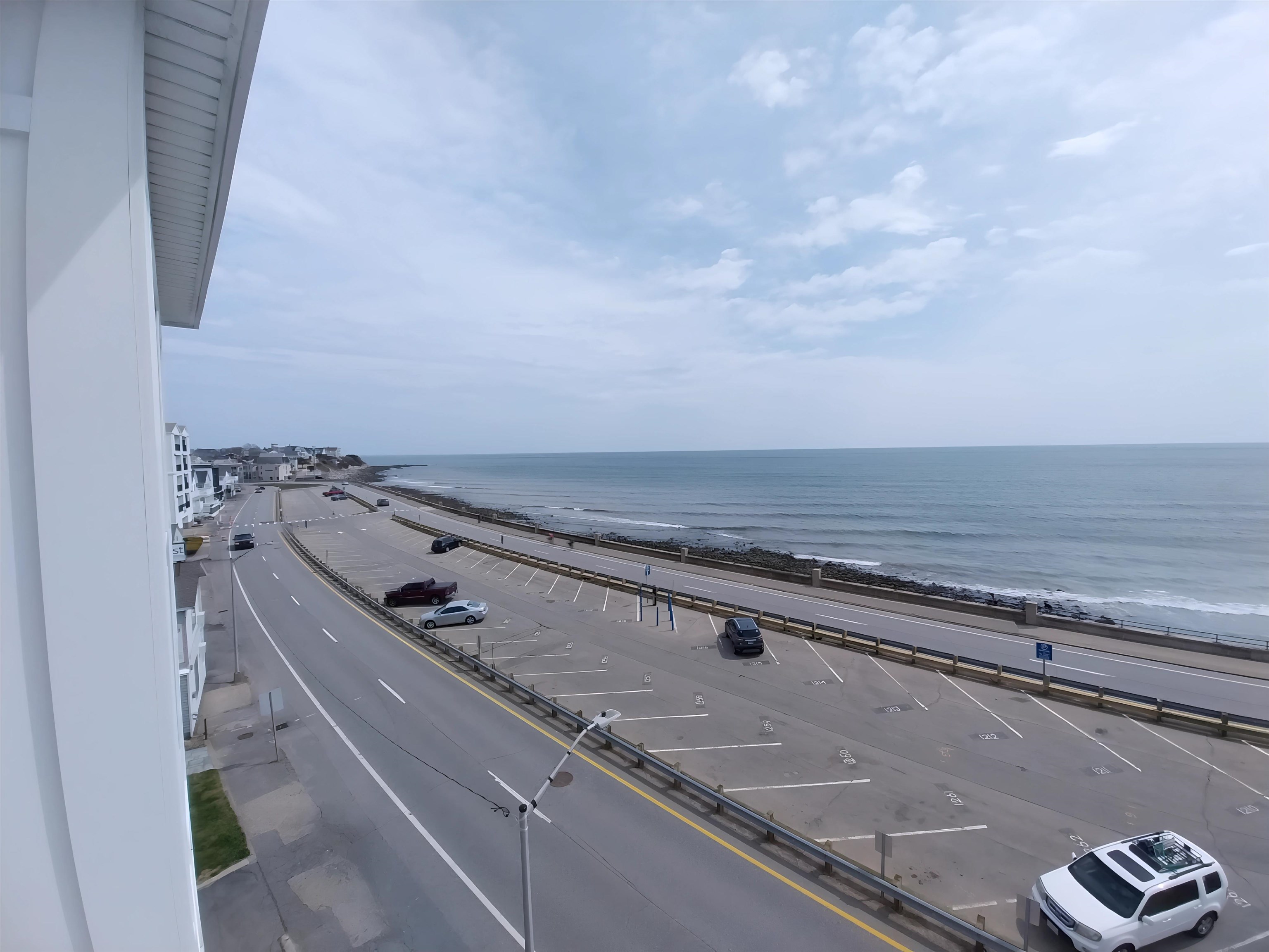 435 Ocean Blvd, Hampton, NH 03842