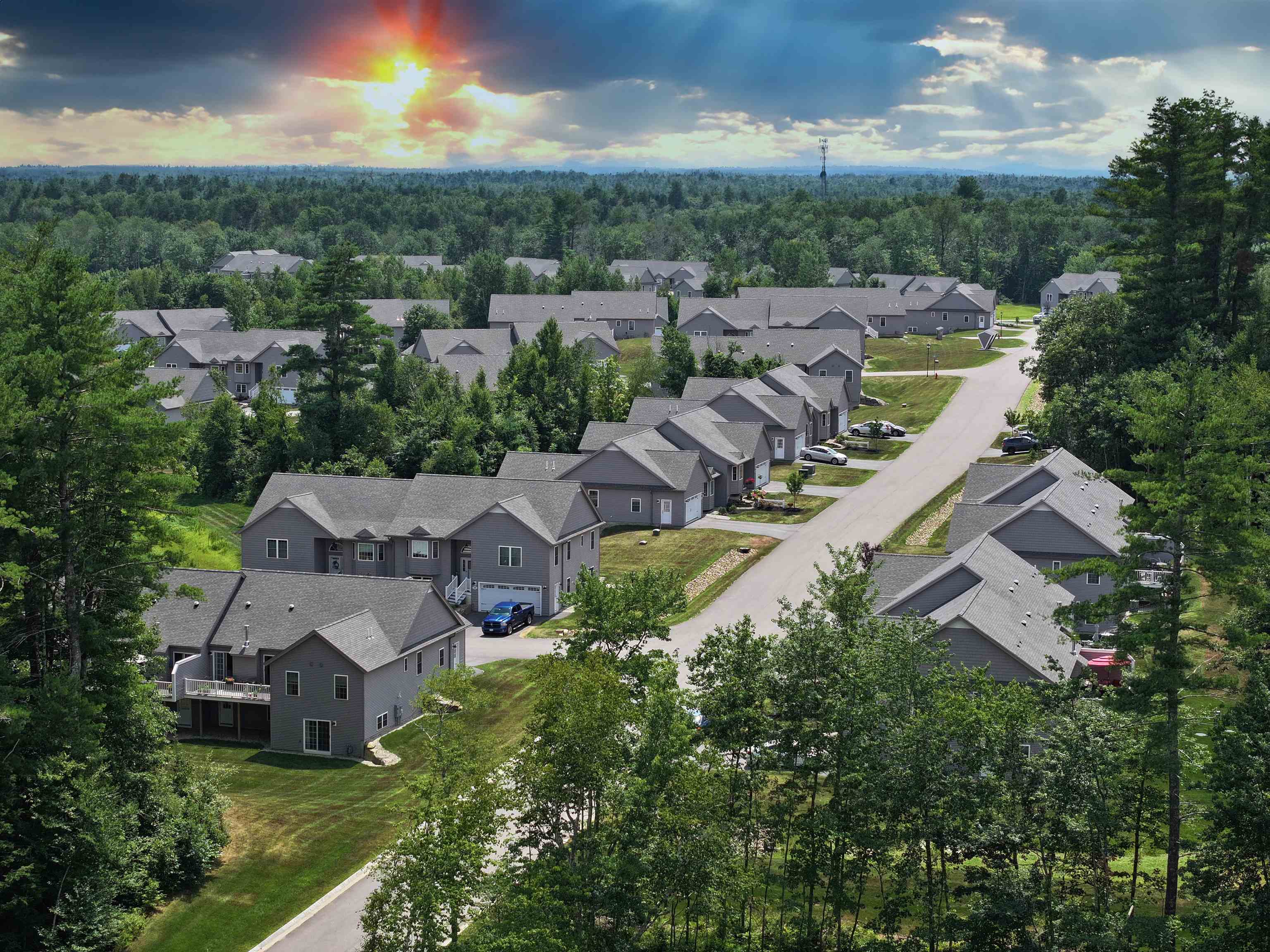 5B Connor Ct, Epping, NH 03042