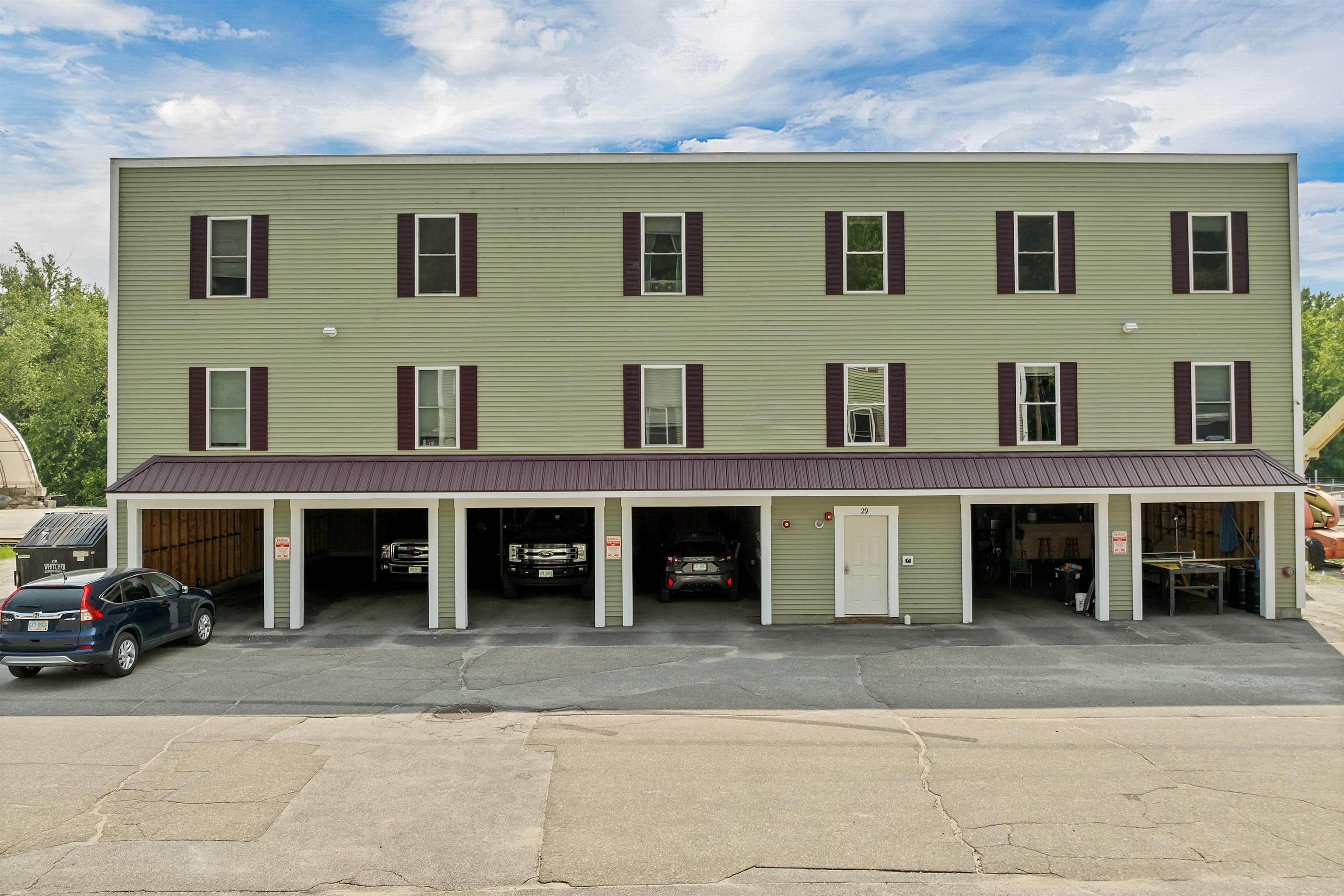0 Railroad & Main Sq, Plymouth, NH 03264