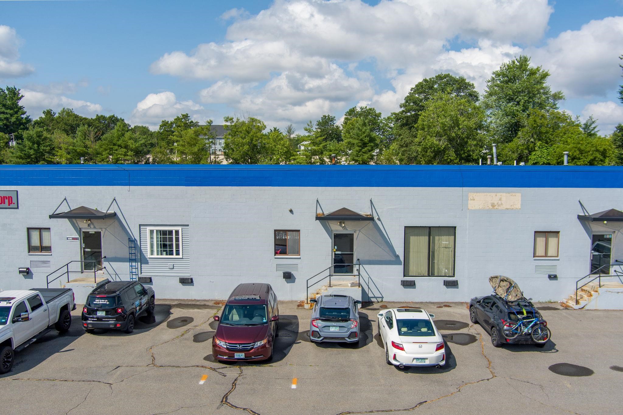 850 E Industrial Park Dr #6, Manchester, NH 03109