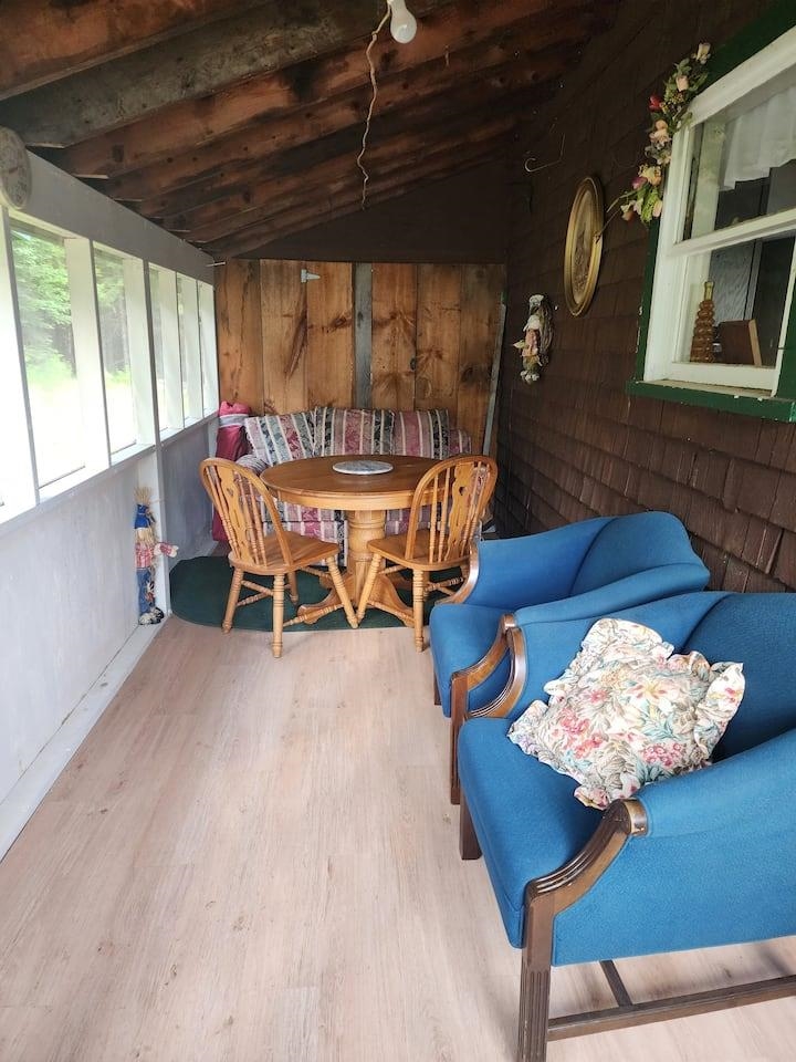 Photo 11 of 60