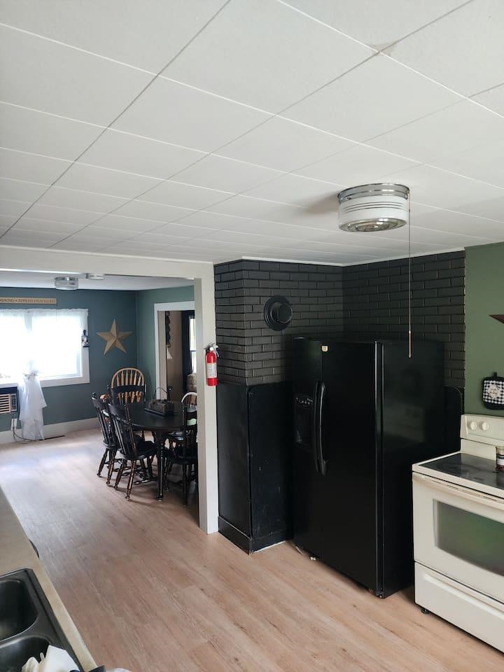 Photo 13 of 60