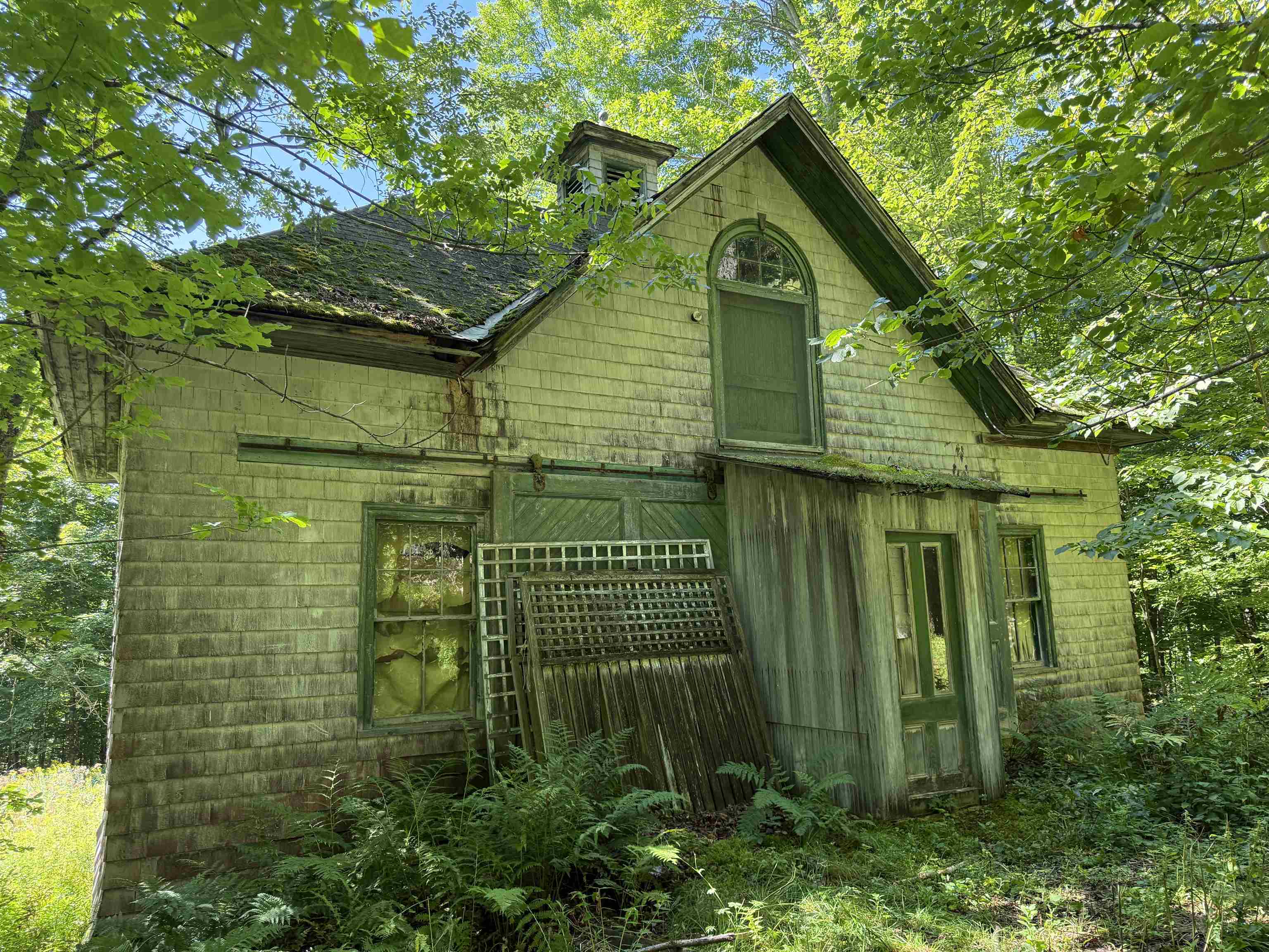 1860 Presidential Hw, Jefferson, NH 03583