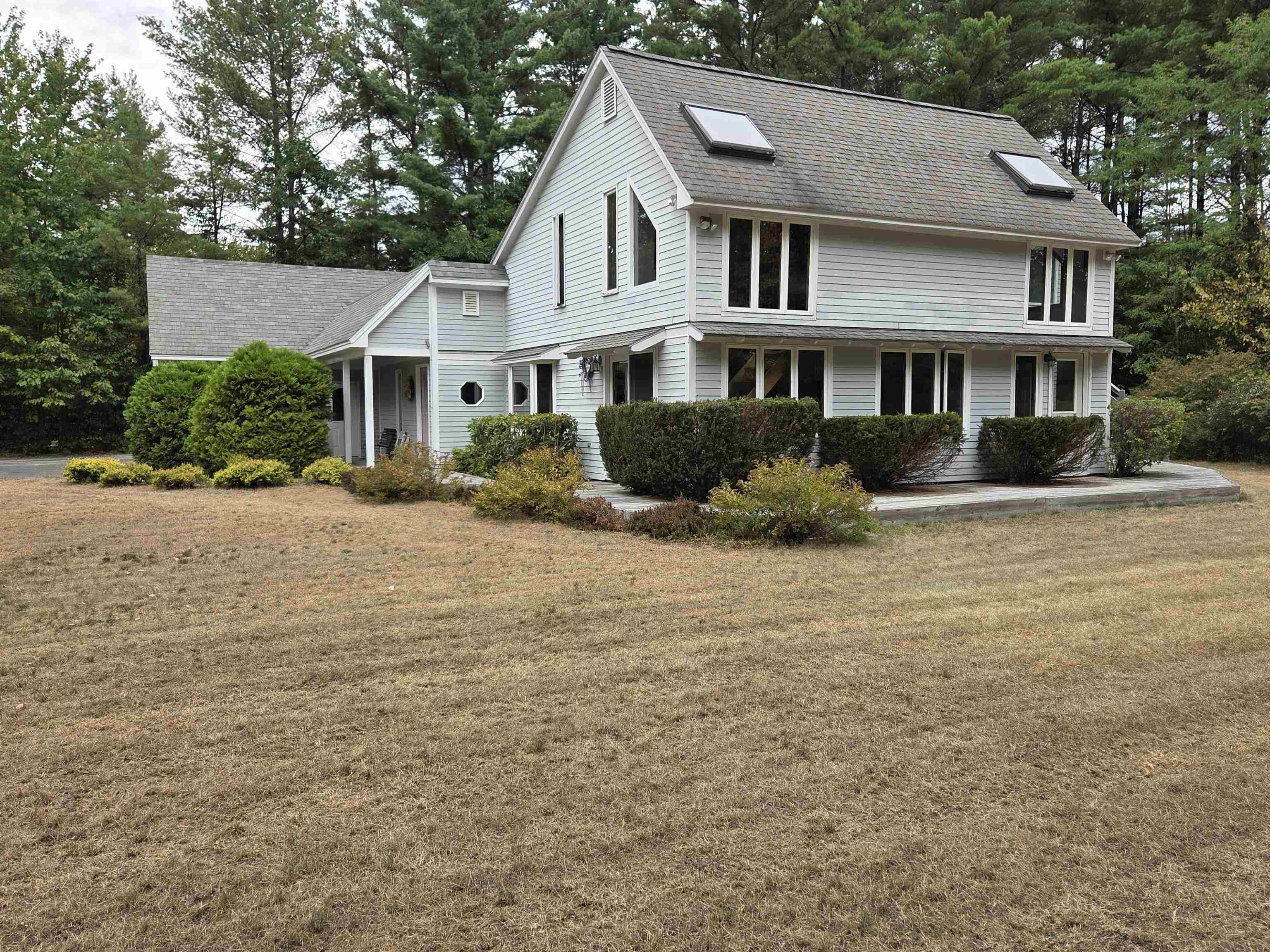 65 Westwind Dr, Conway, NH 03860