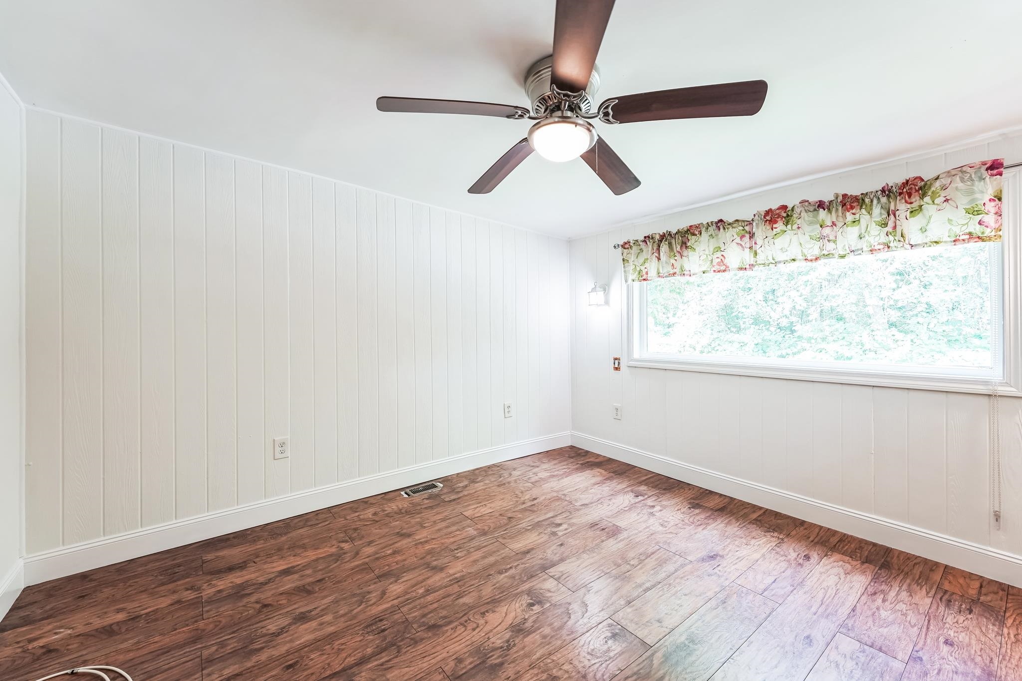 75 S Polcy St #45, Salem, NH 03079