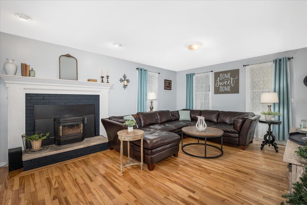 62 Lyford Ln, Brentwood, NH 03885