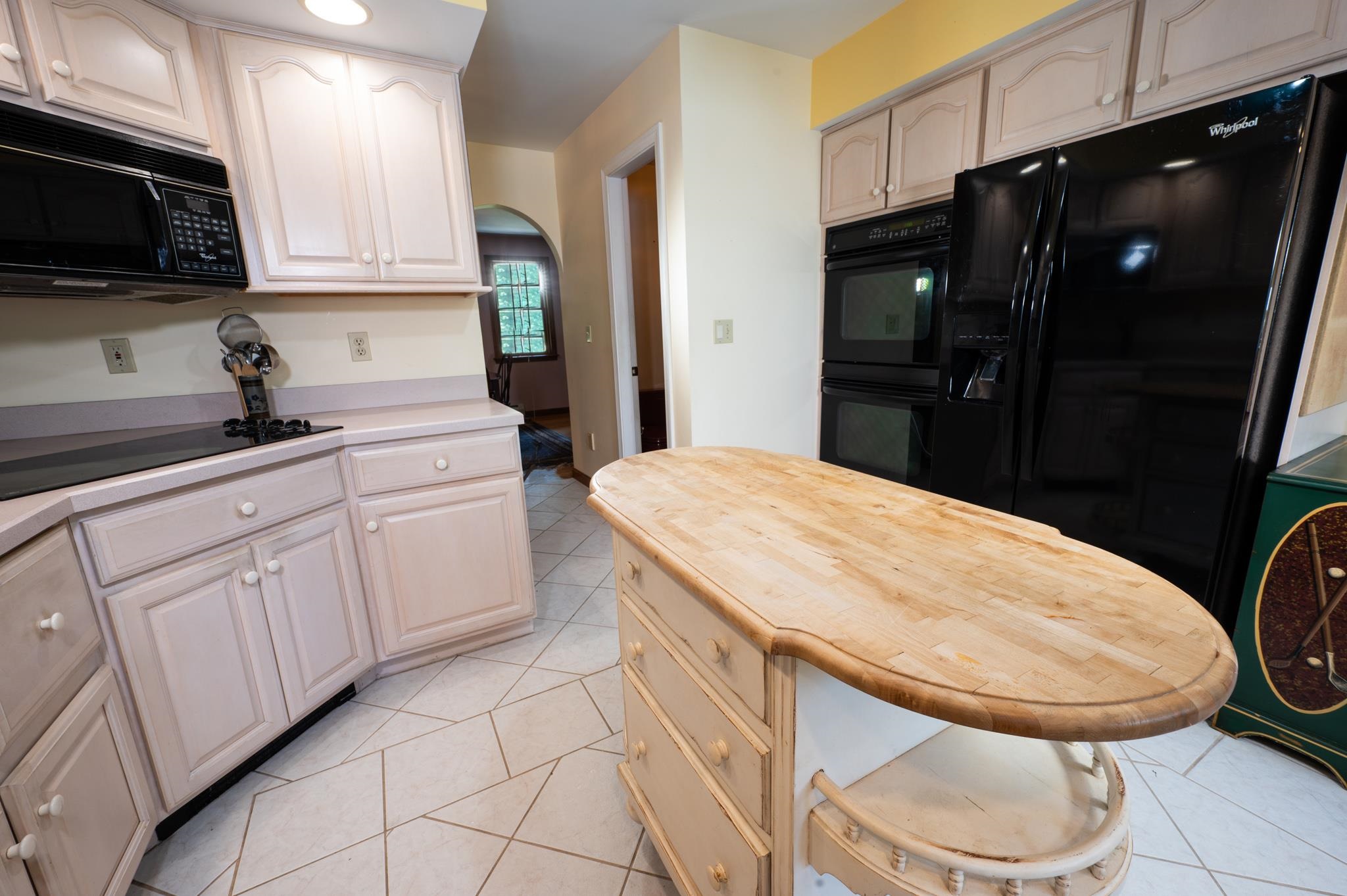 24 Red Gate Rd, Jaffrey, NH 03452