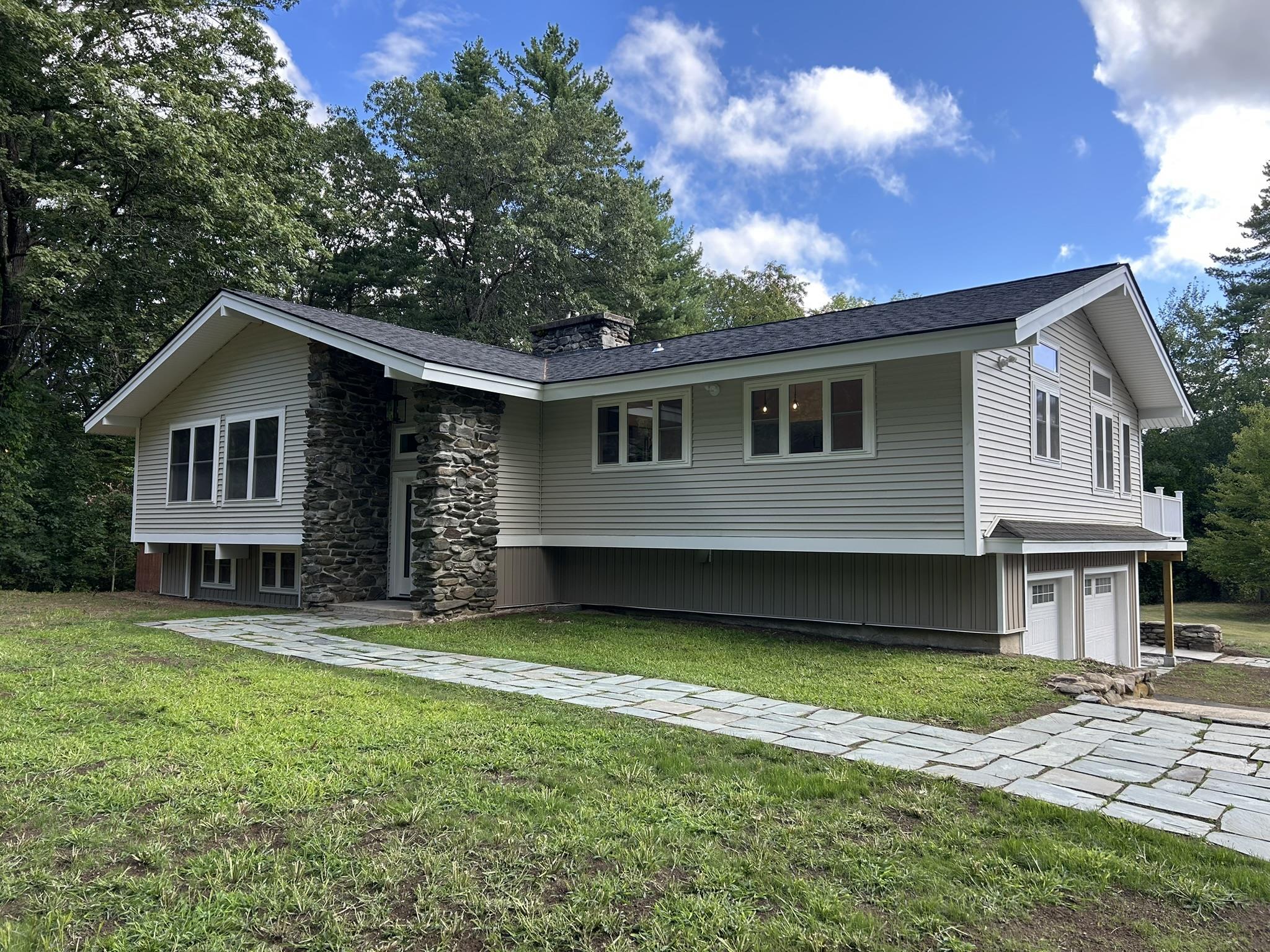 MLS 5057770: 19 Crown Hill Road, Atkinson NH