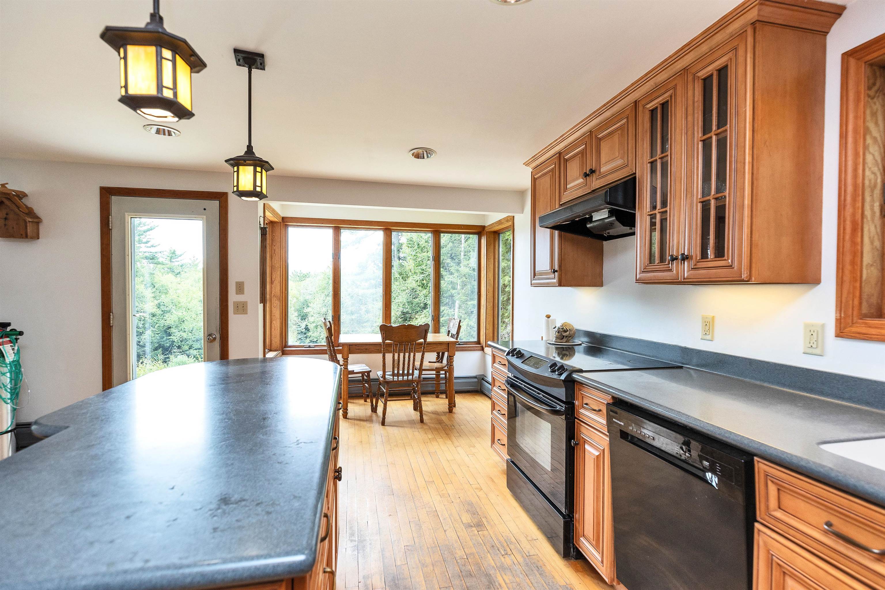 213 Brush Brook Rd, Dublin, NH 03444