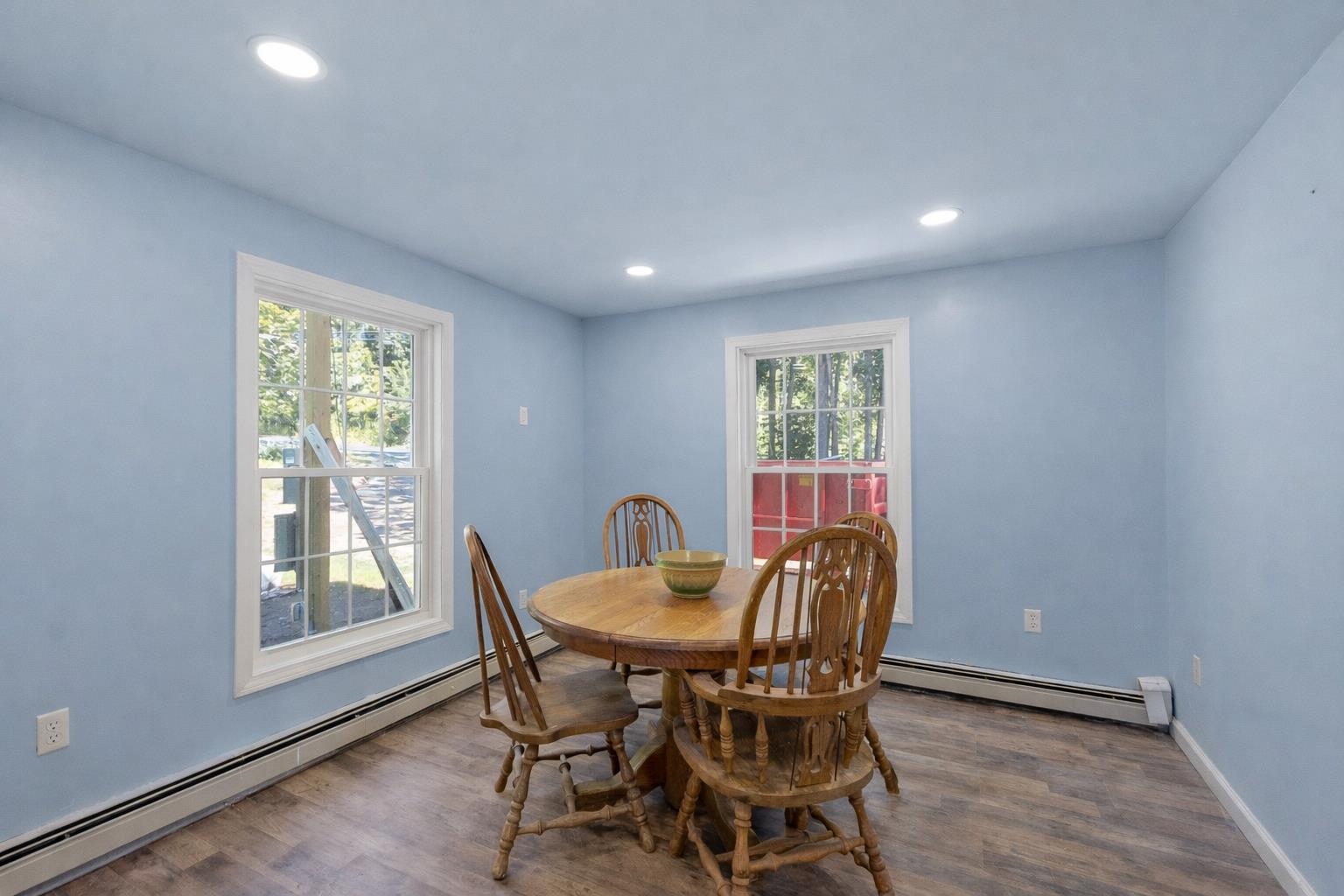 1416 Parker Mountain Rd, Strafford, NH 03884