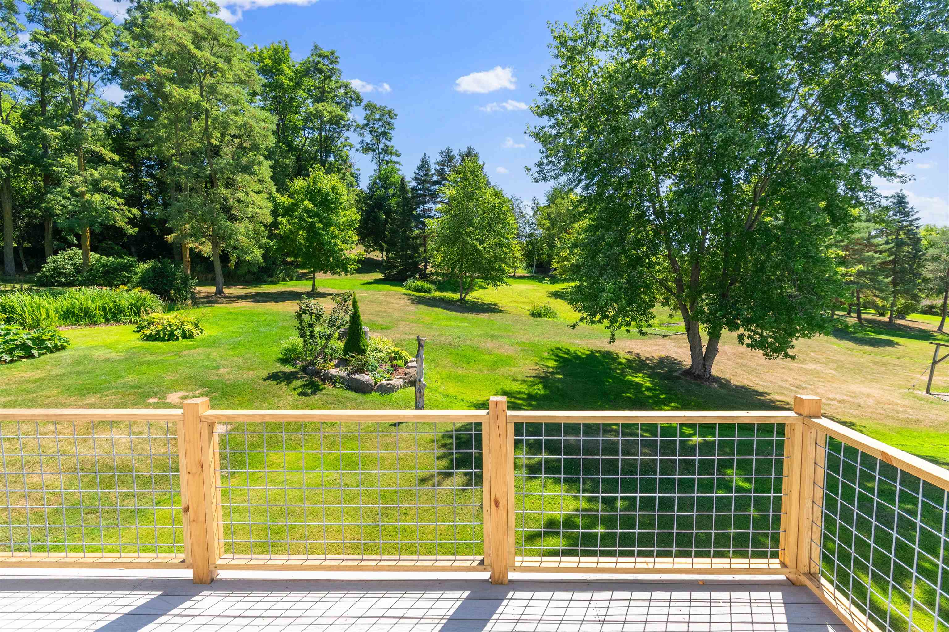 4351 Crown Point Road