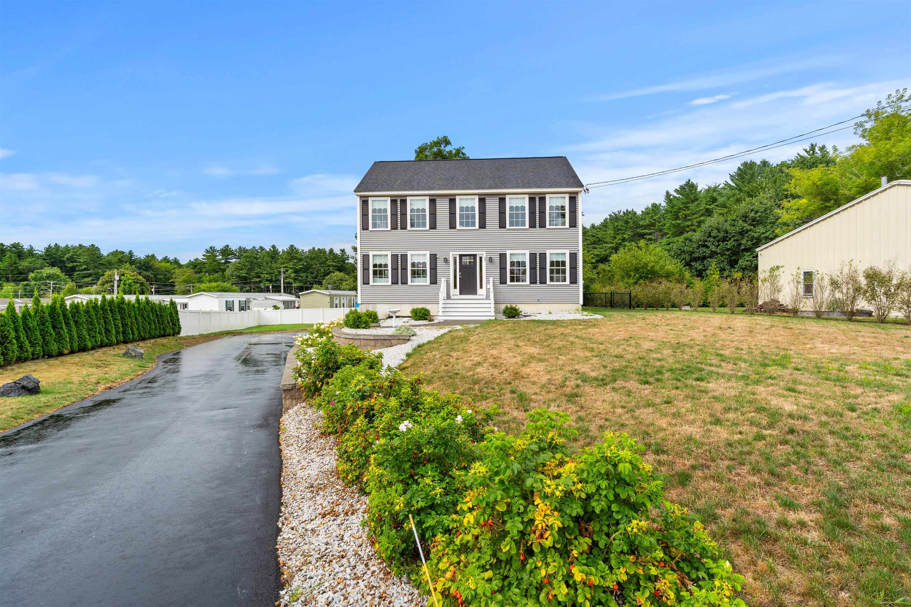 43 Hampton Rd, Exeter, NH 03833