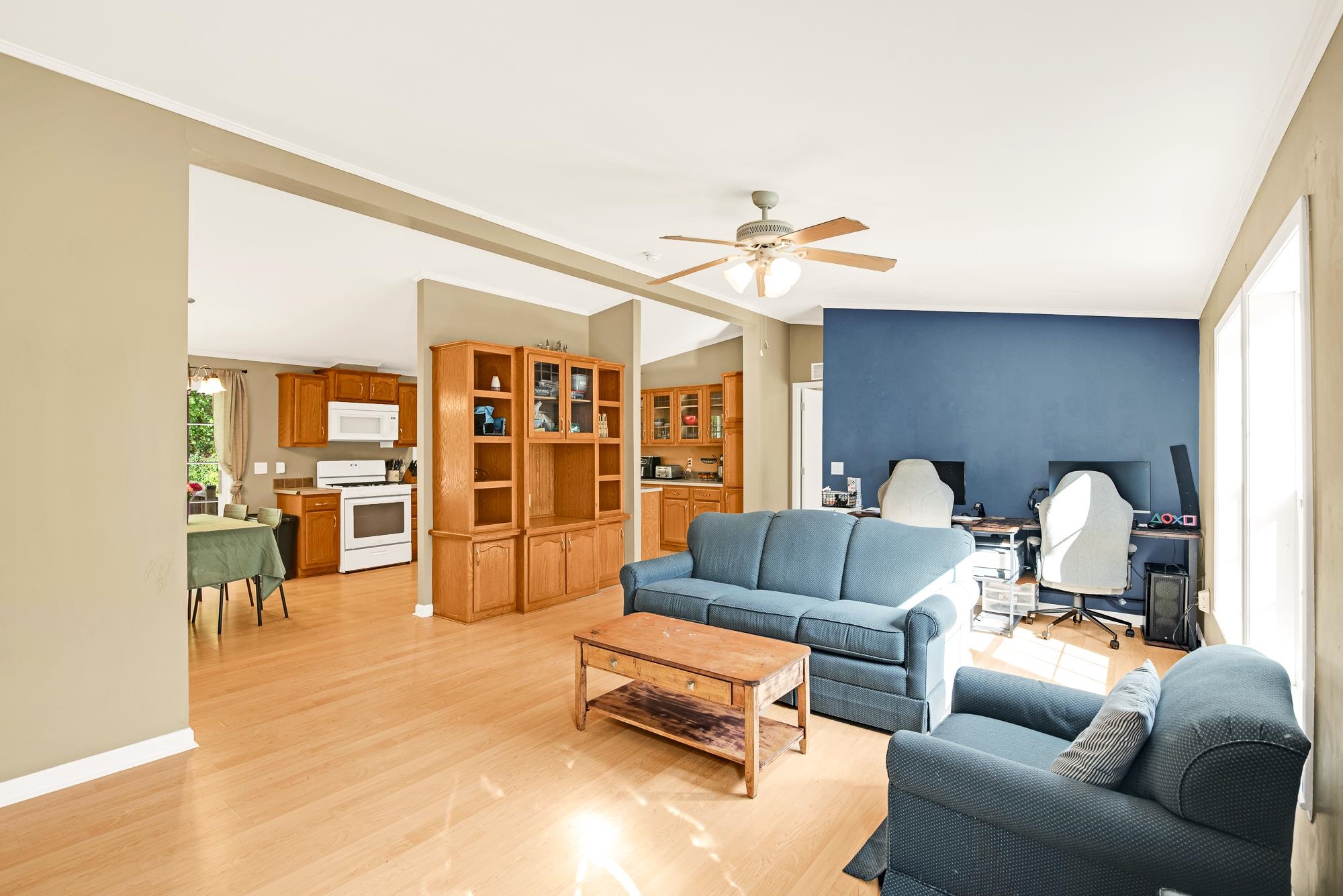 4 Ivy Ln, Farmington, NH 03835