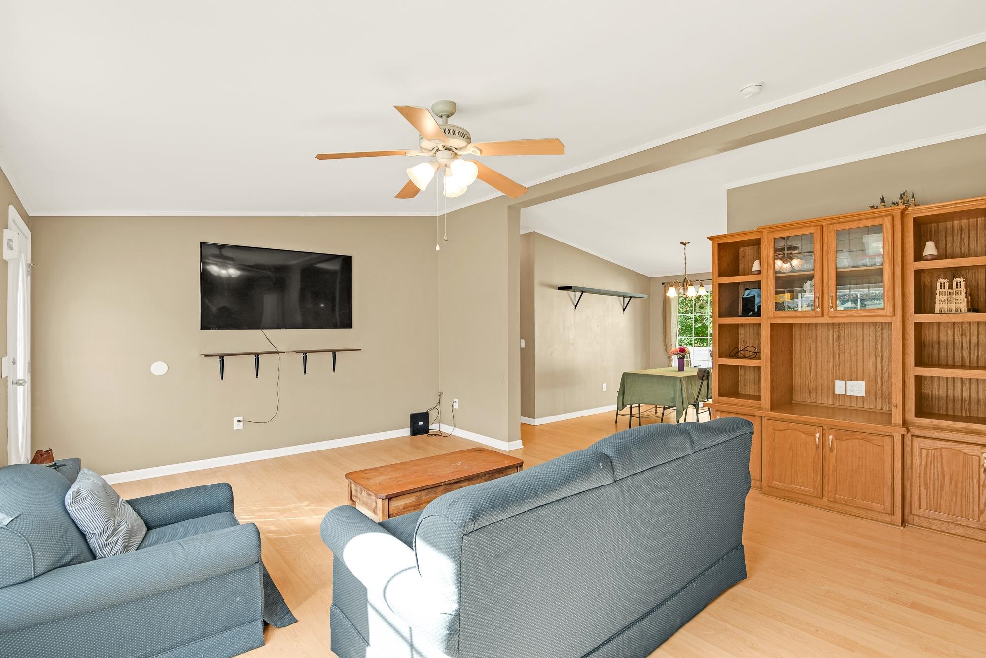 4 Ivy Ln, Farmington, NH 03835