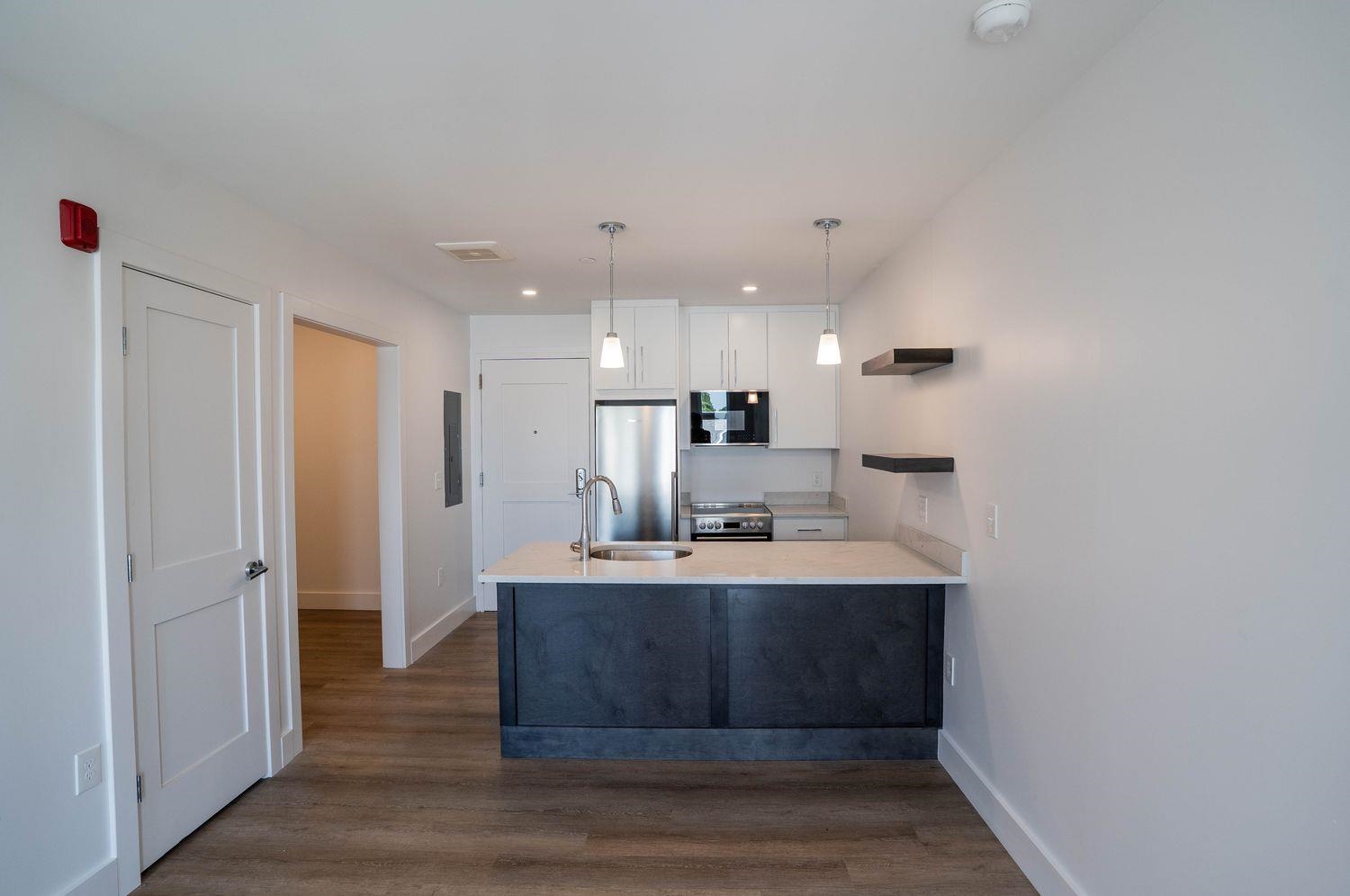 238 Deer St #202, Portsmouth, NH 03801