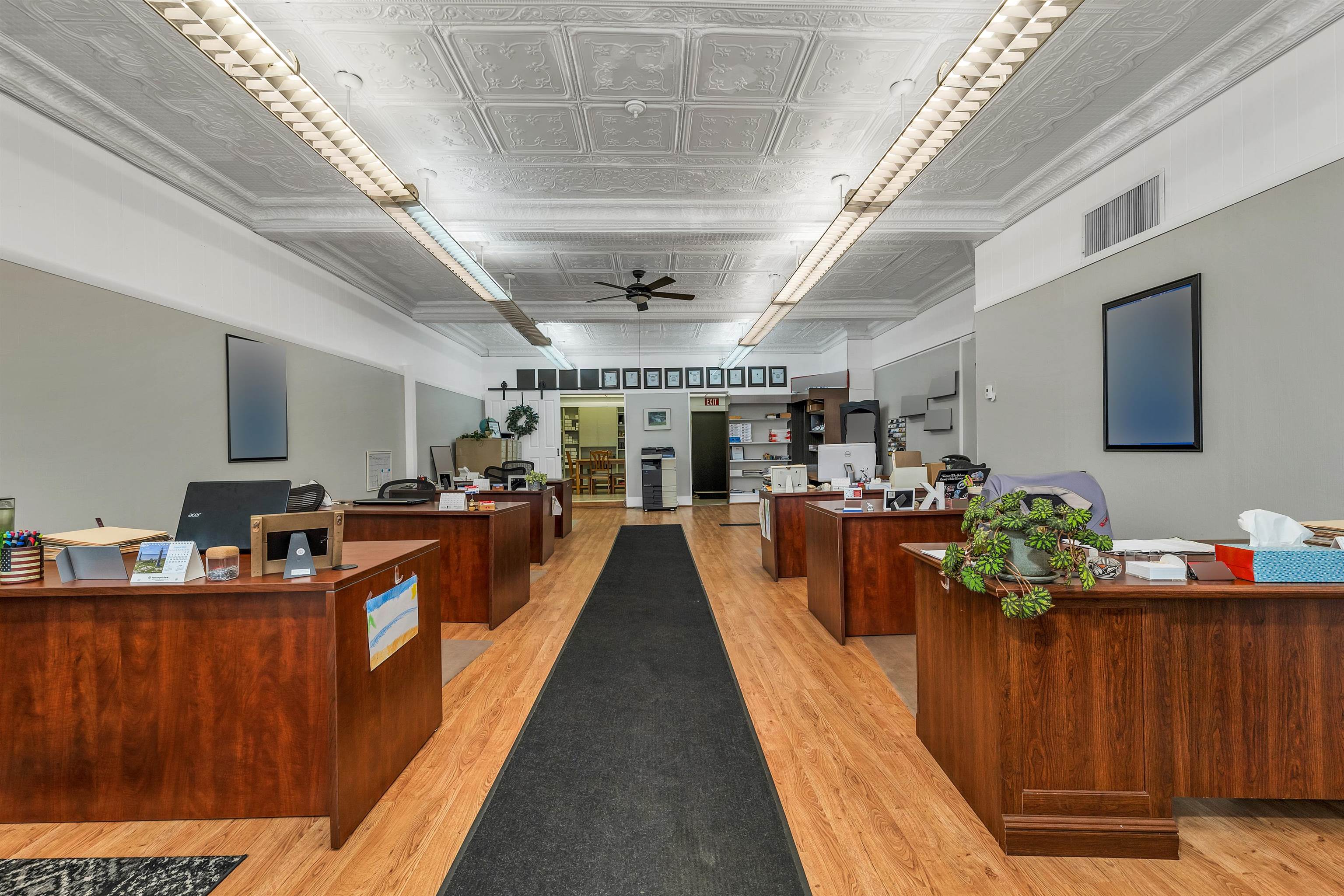 112-114 Main St, Colebrook, NH 03576