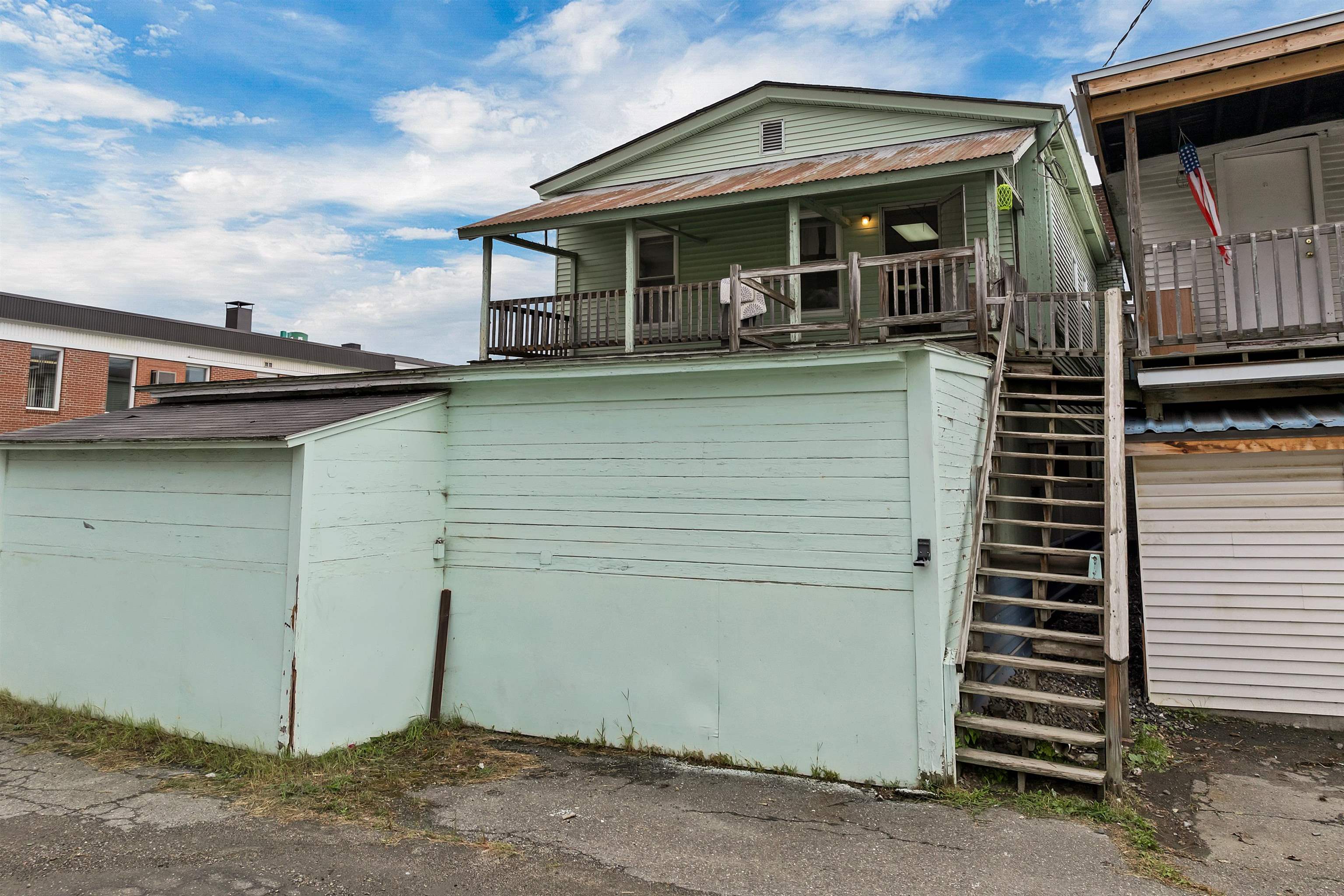 106 Main St, Colebrook, NH 03576