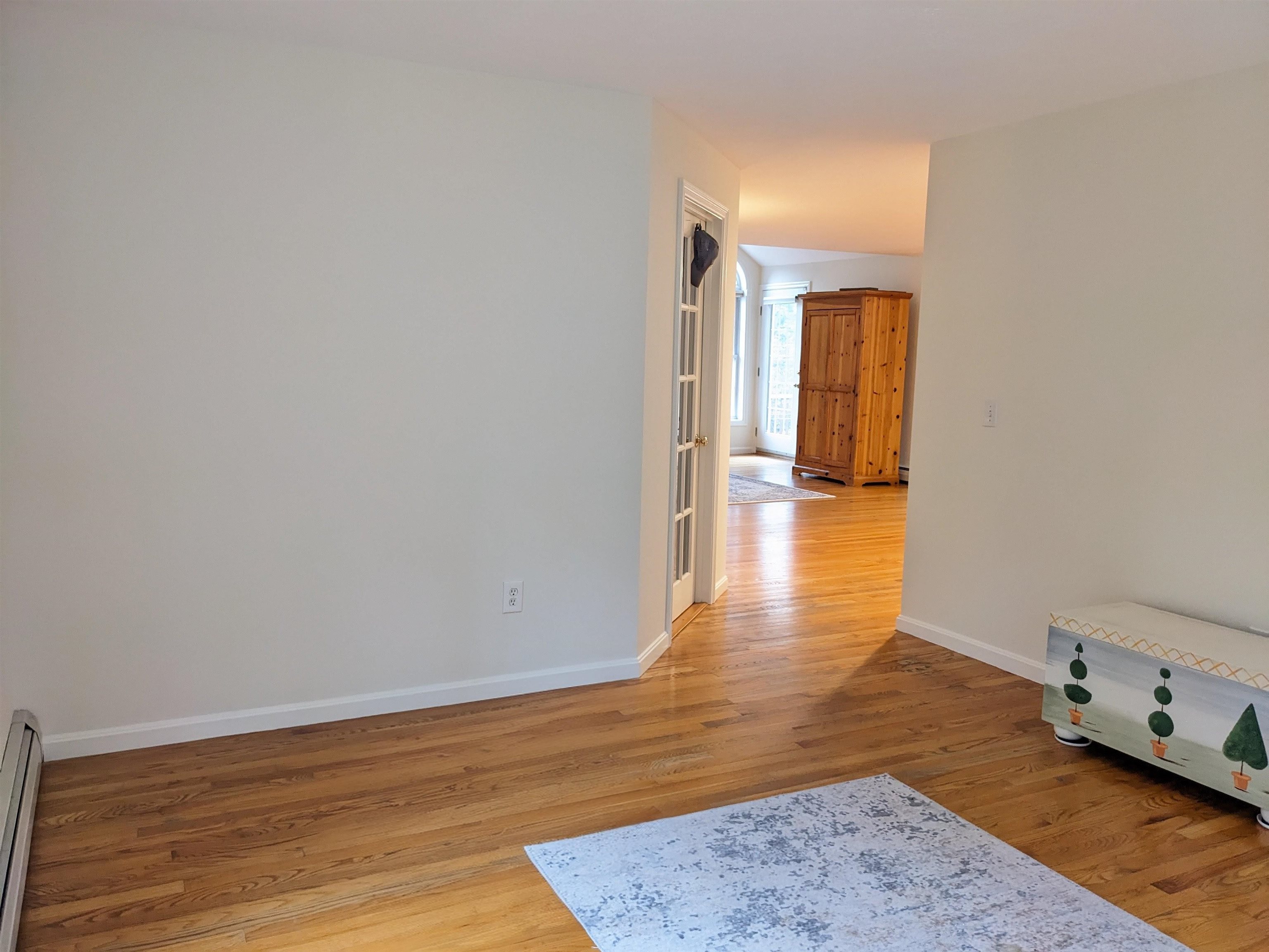 155 Chase Rd, South Hampton, NH 03827