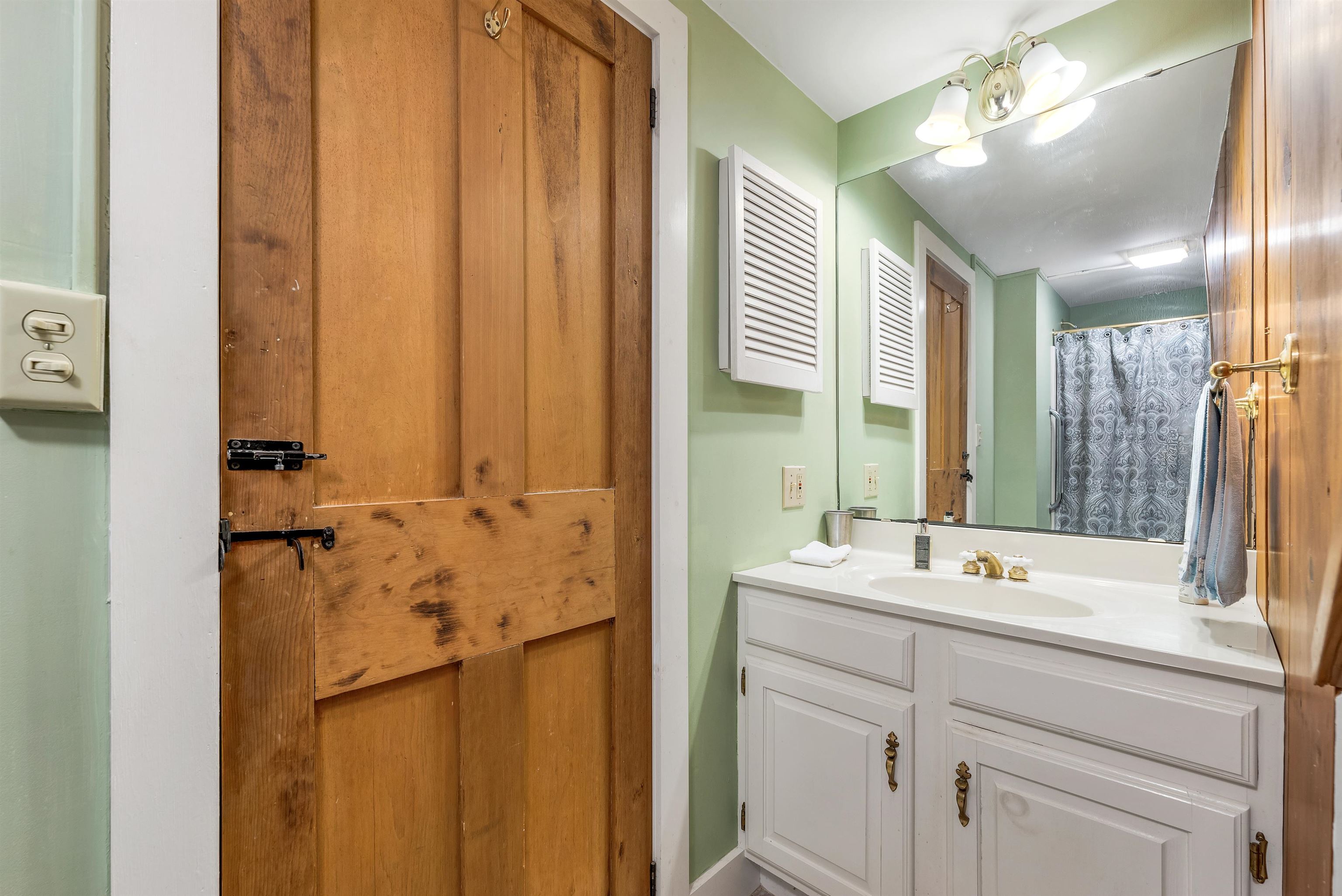 6 On The Common, Lyme, NH 03768