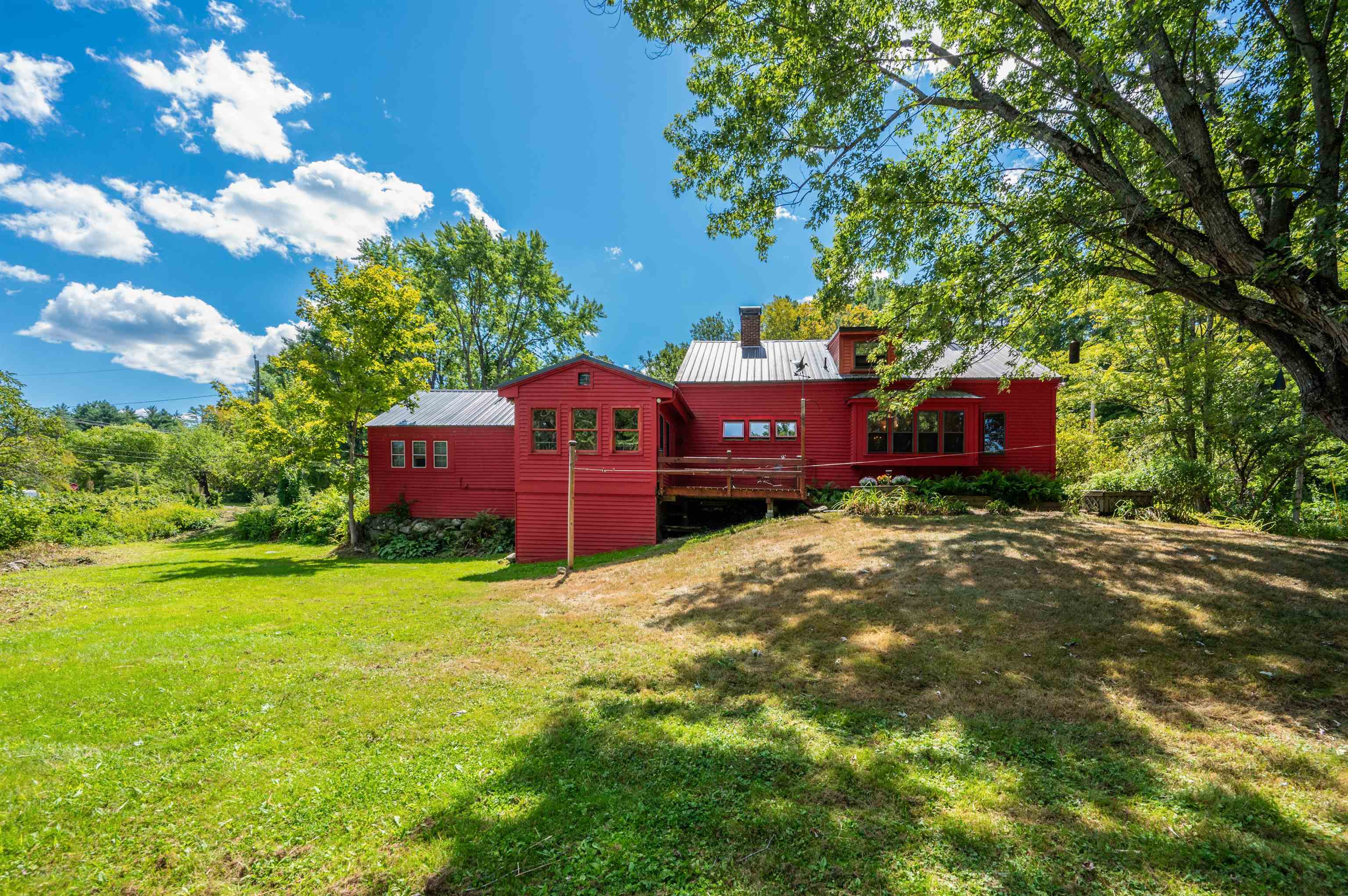10 Dodge Hill Rd, Sutton, NH 03273